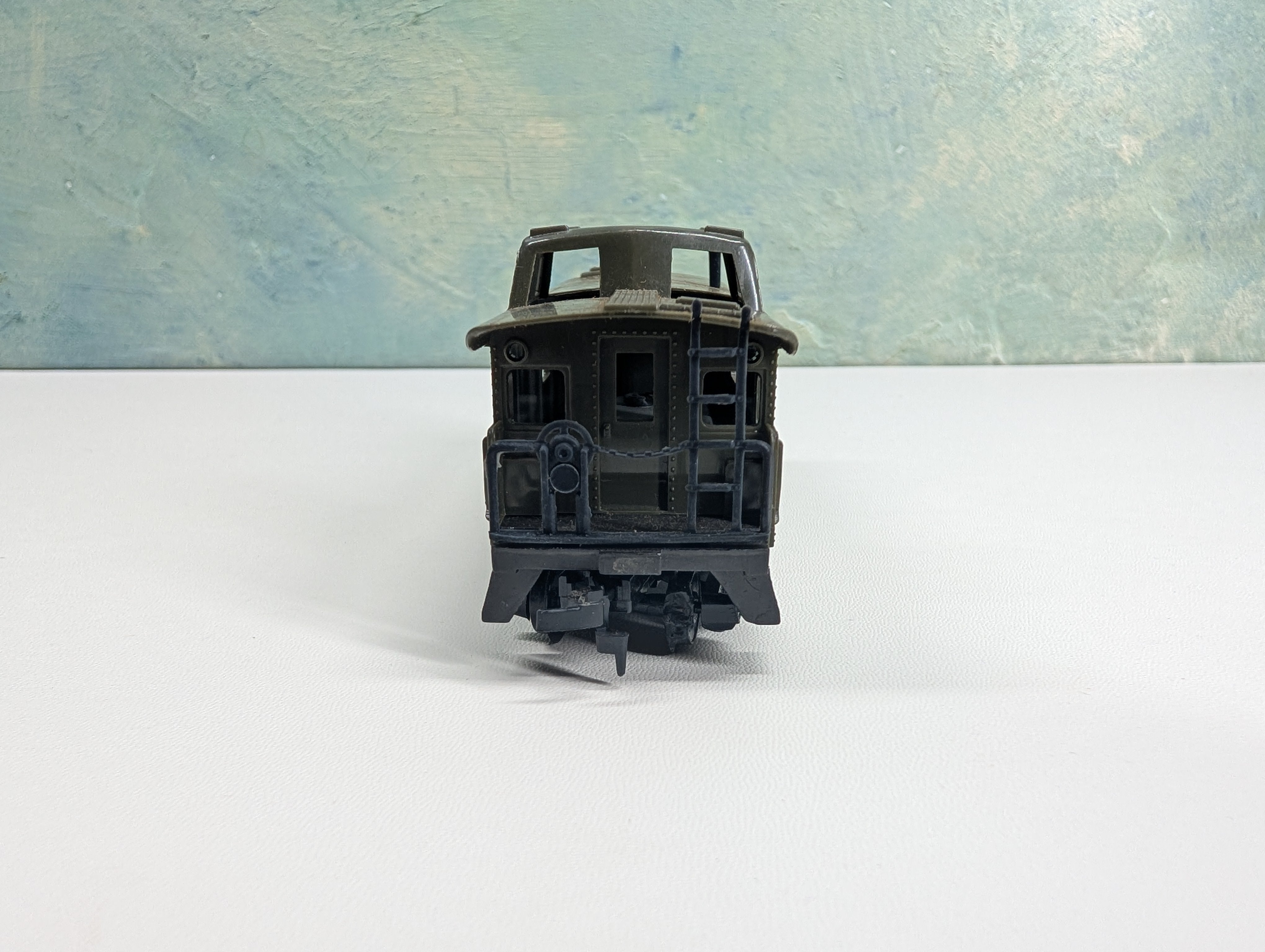 USED Tyco HO Scale Army Green Caboose