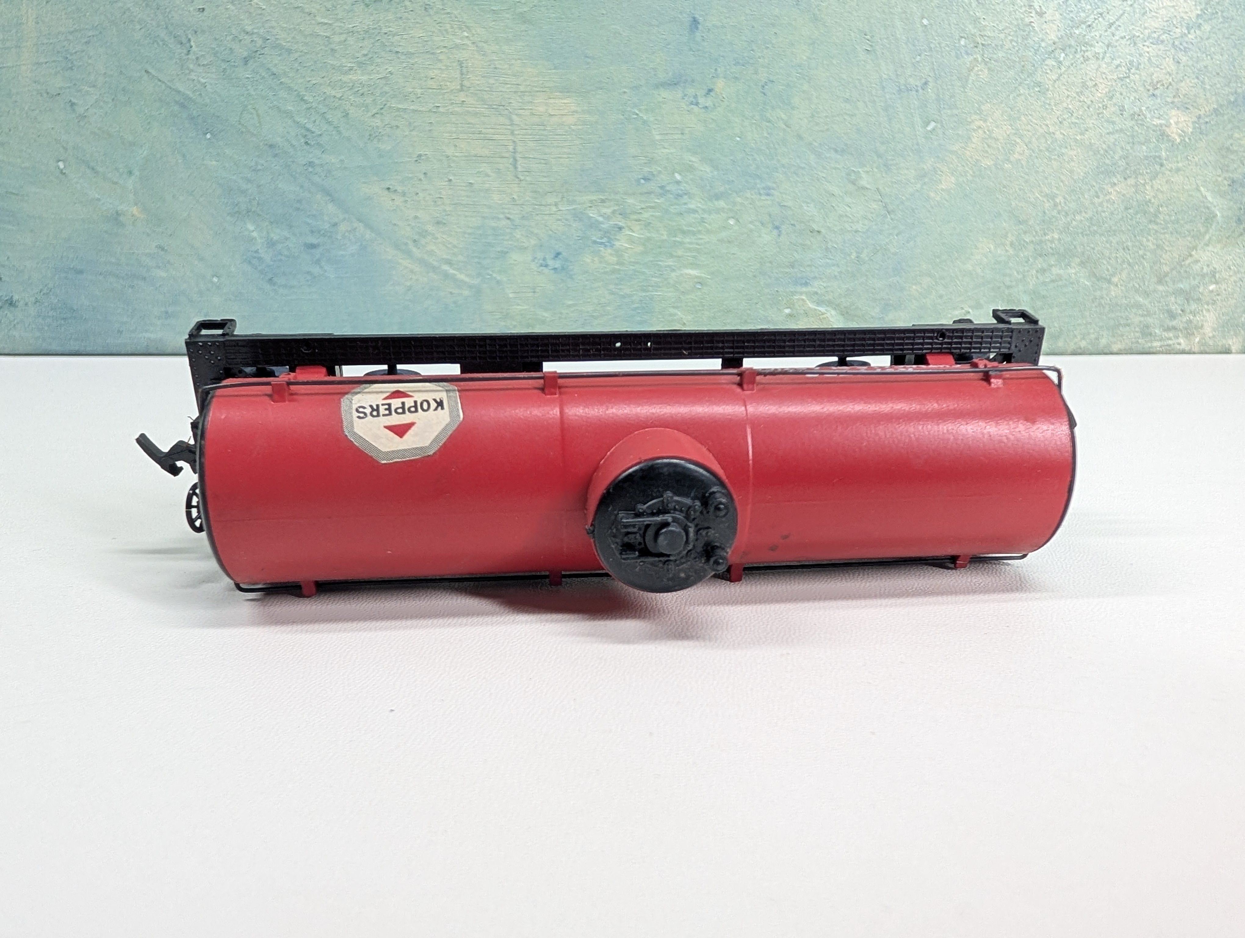 USED Varney HO Scale Single Dome Tank Car Koppers KPCX #2104