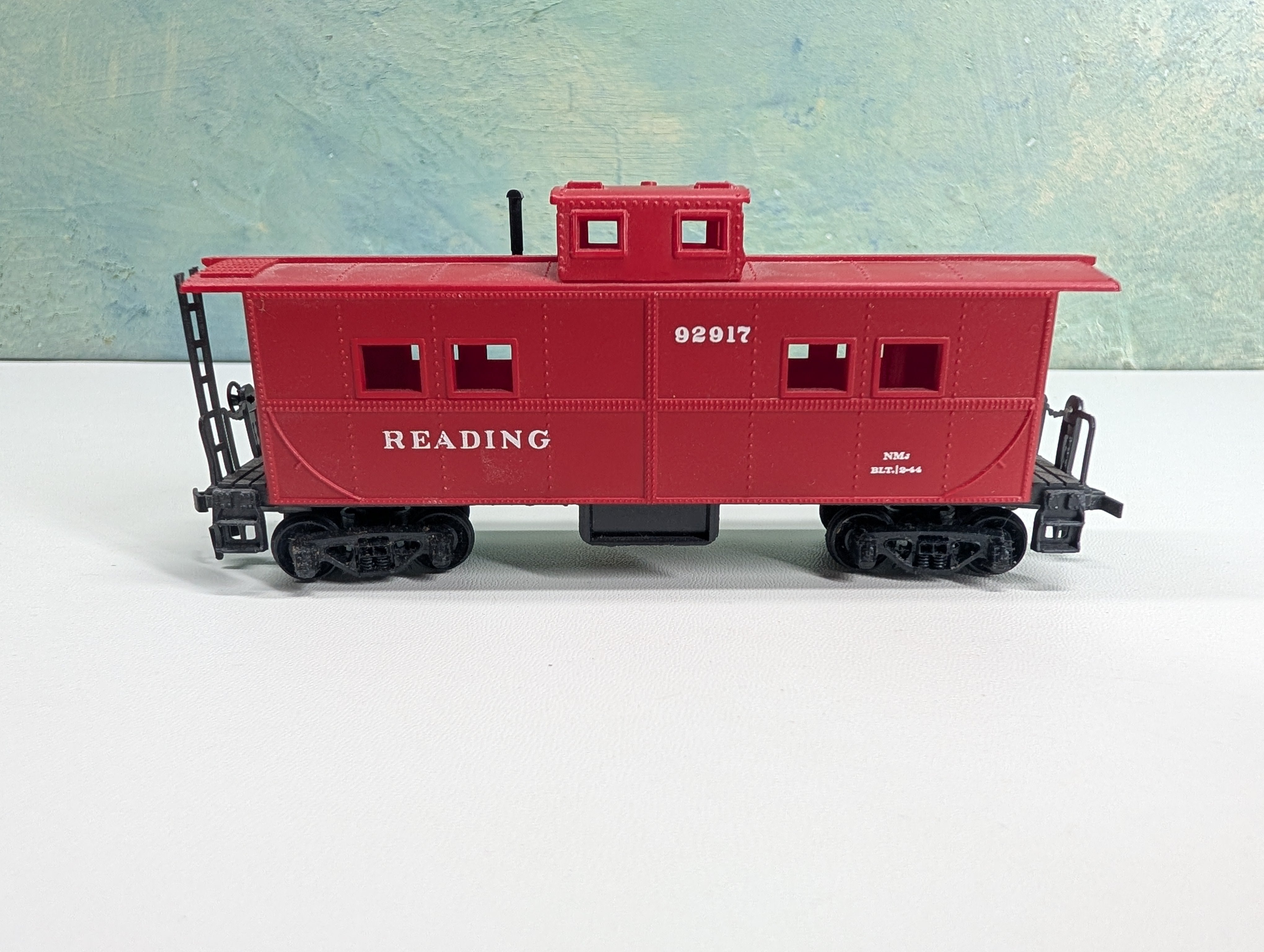 USED Mantua HO Scale Caboose Reading #92917
