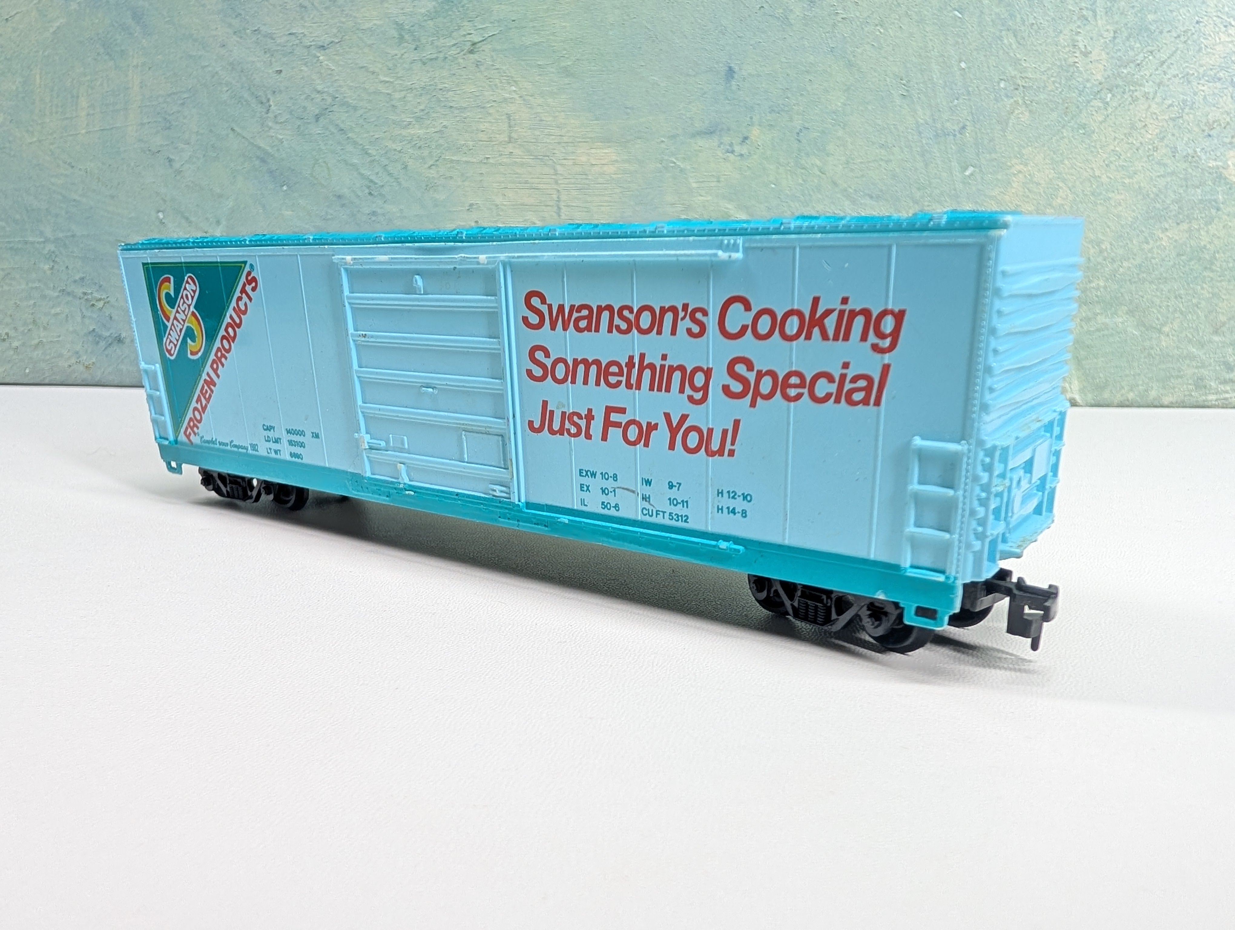 USED Life-Like HO Scale 50' Billboard Reefer Box Car Campbell Swanson Frozen Products