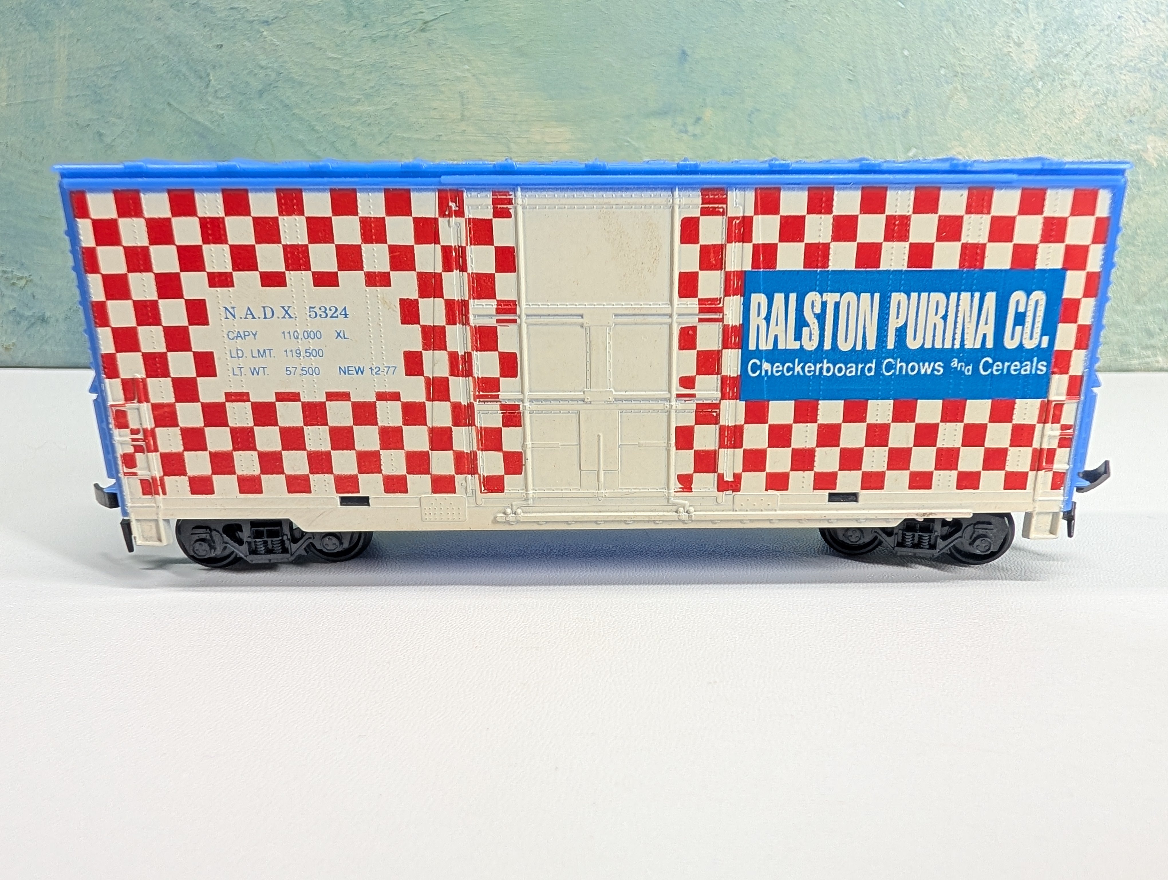 USED Tyco HO Scale 40' Hi-Cube Box Car Ralston Purina NADX #5324