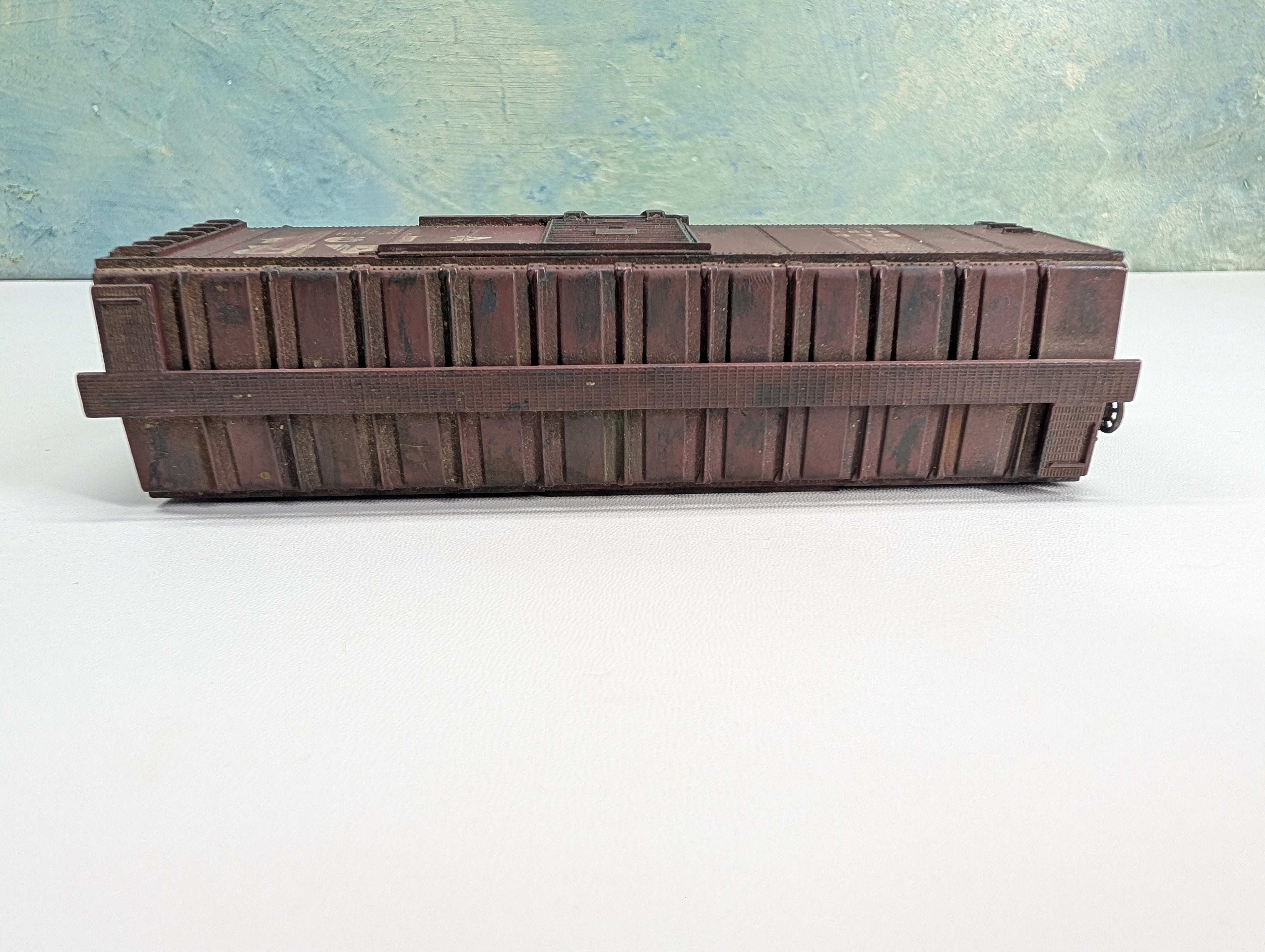 USED Athearn HO Scale 40' Box Car Bangor and Aroostook BAR #4194 Weathered