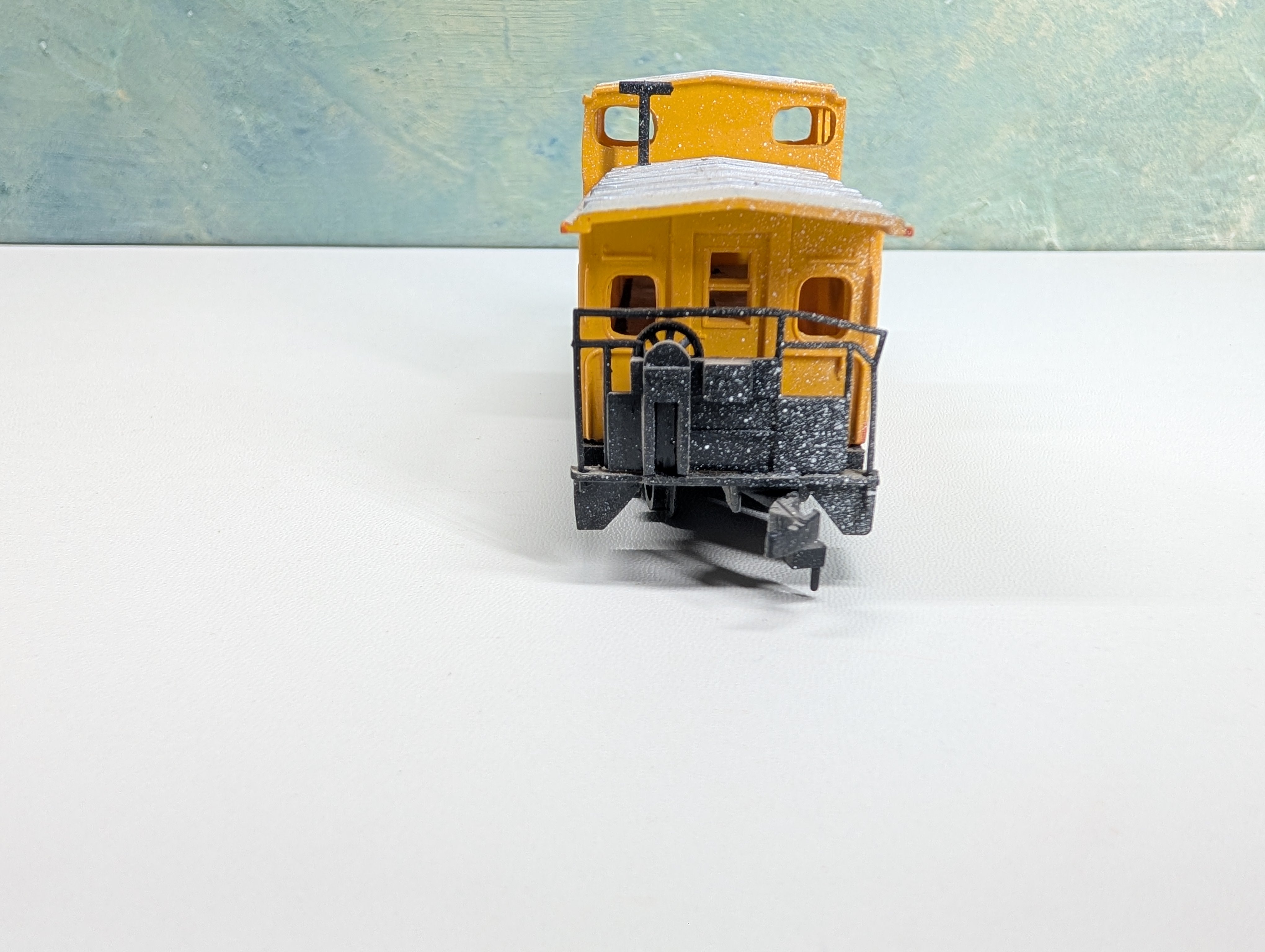 USED Bachmann HO Scale Caboose Chessie System B&O #C-3966