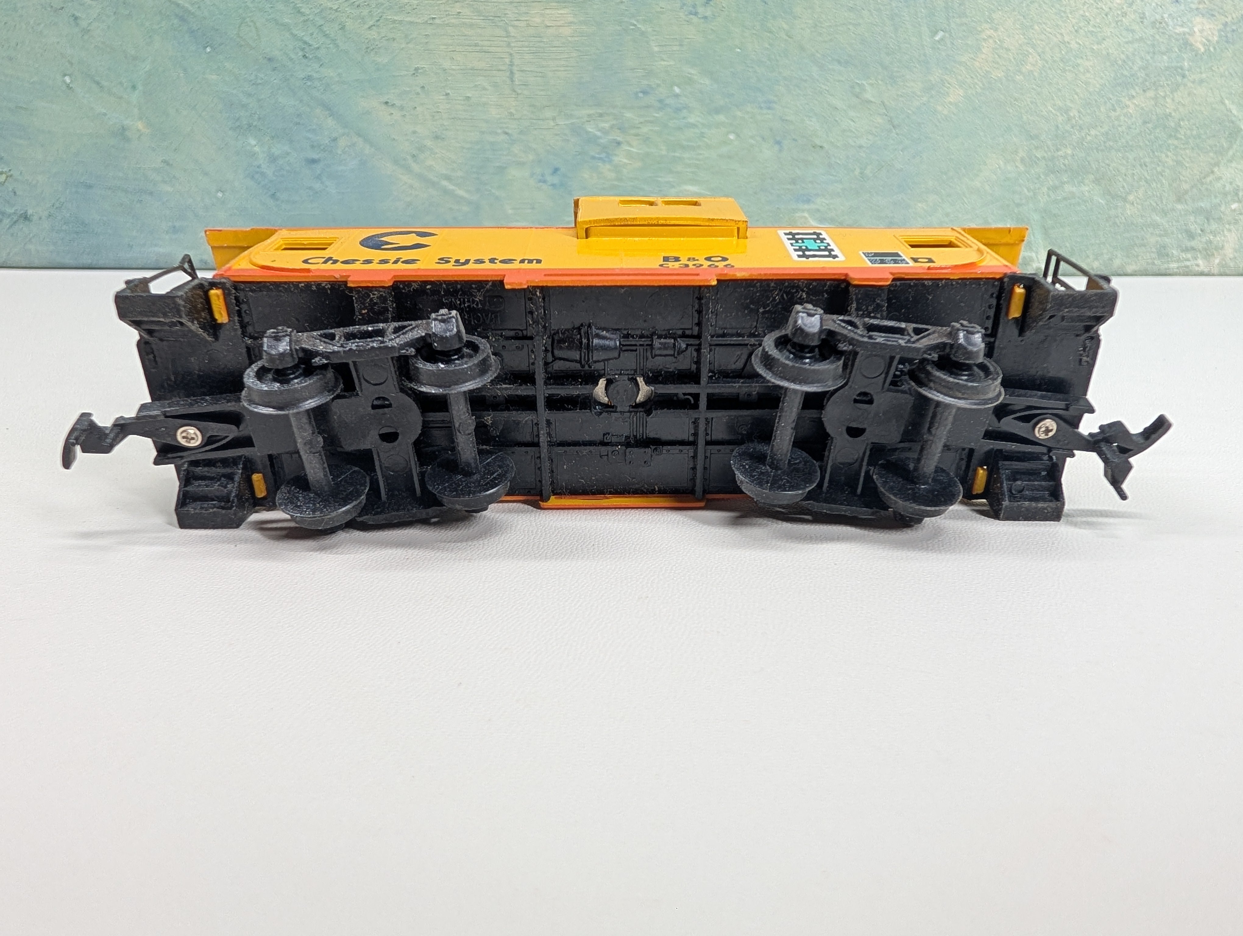 USED Bachmann HO Scale Caboose Chessie System B&O #C-3966