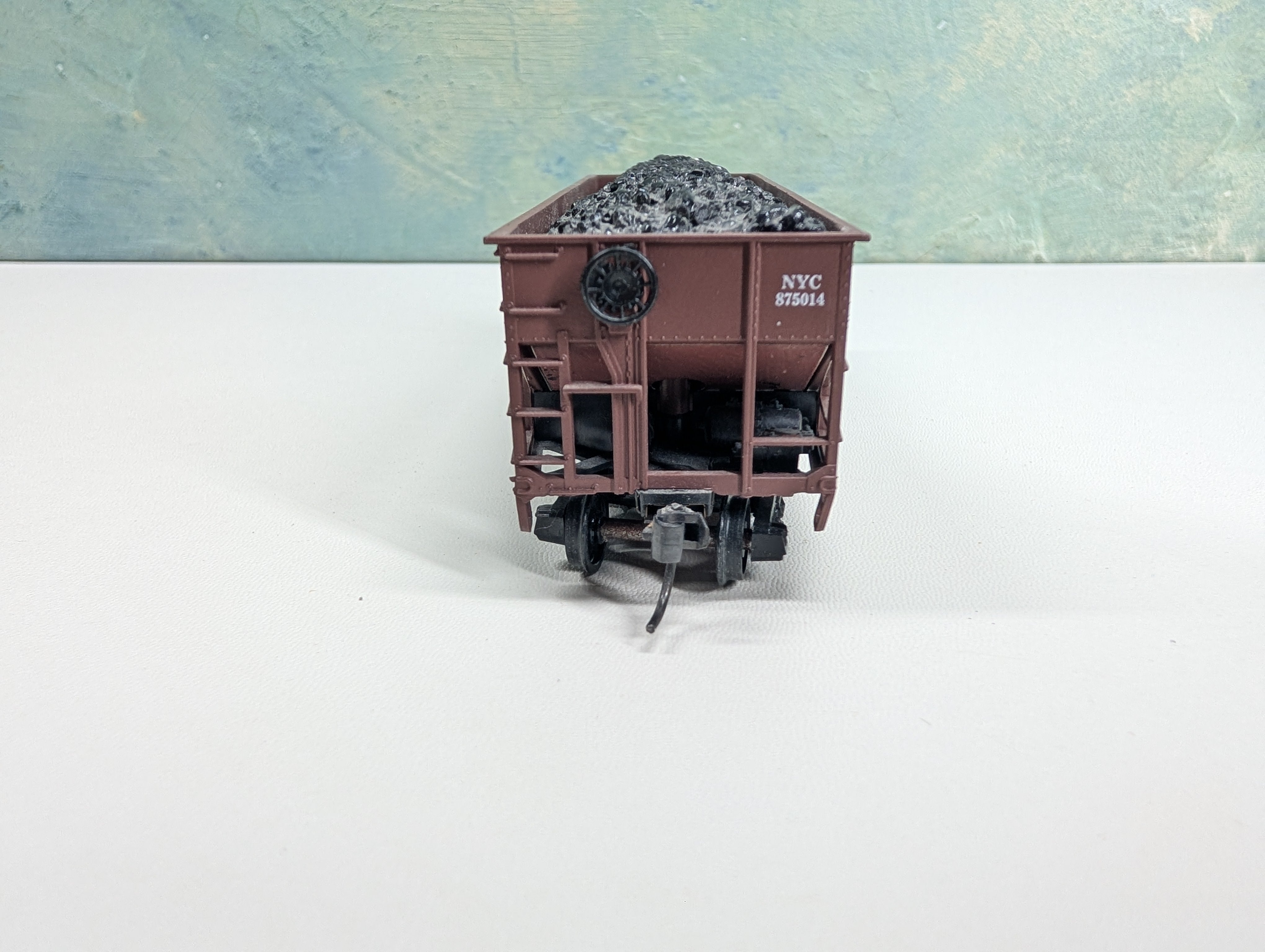USED Athearn HO Scale 2 Bay Hopper w/ Load New York Central NYC #875014