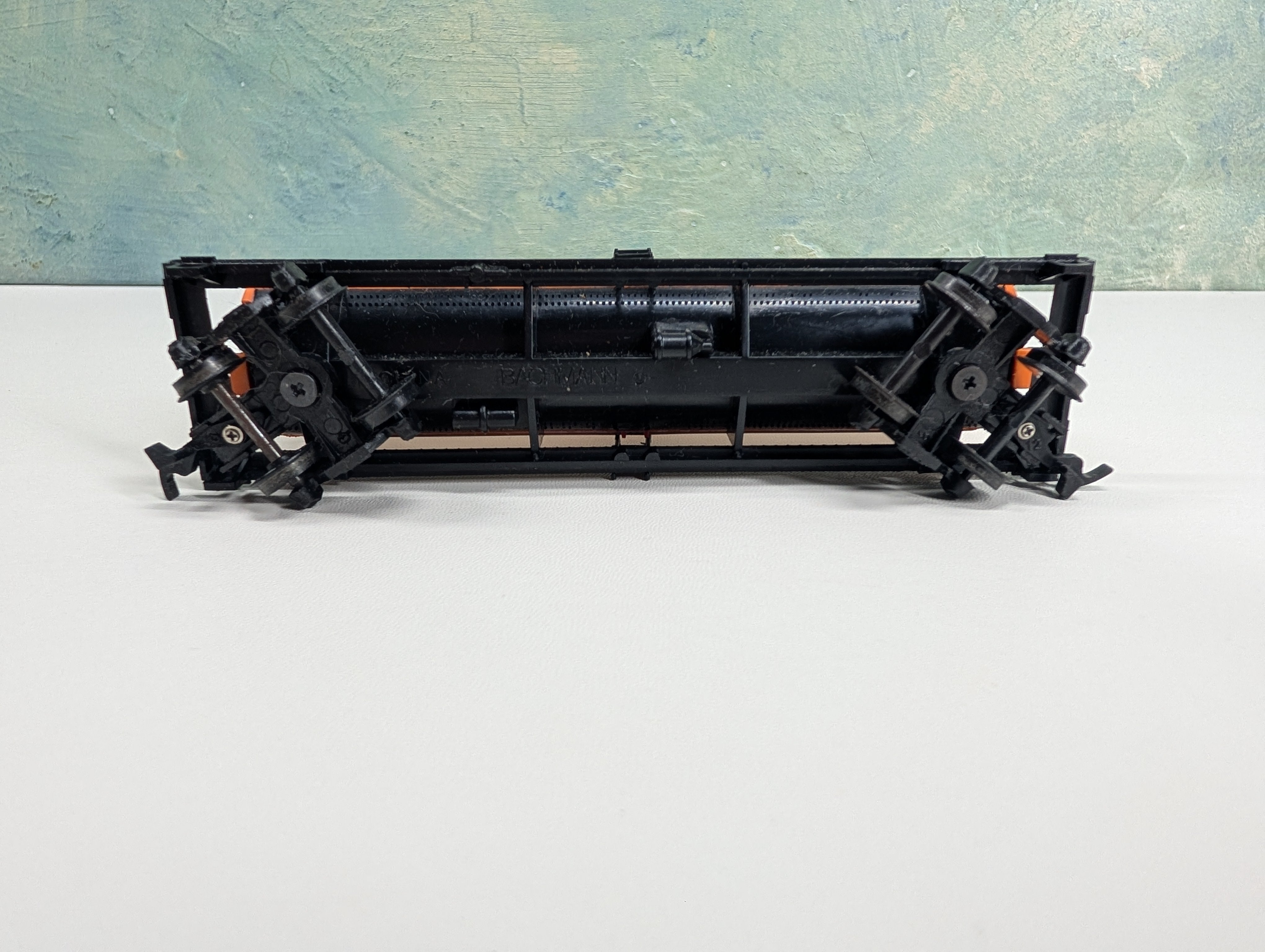 USED Bachmann HO Scale Single Dome Tank Car Shell SCCX #1754