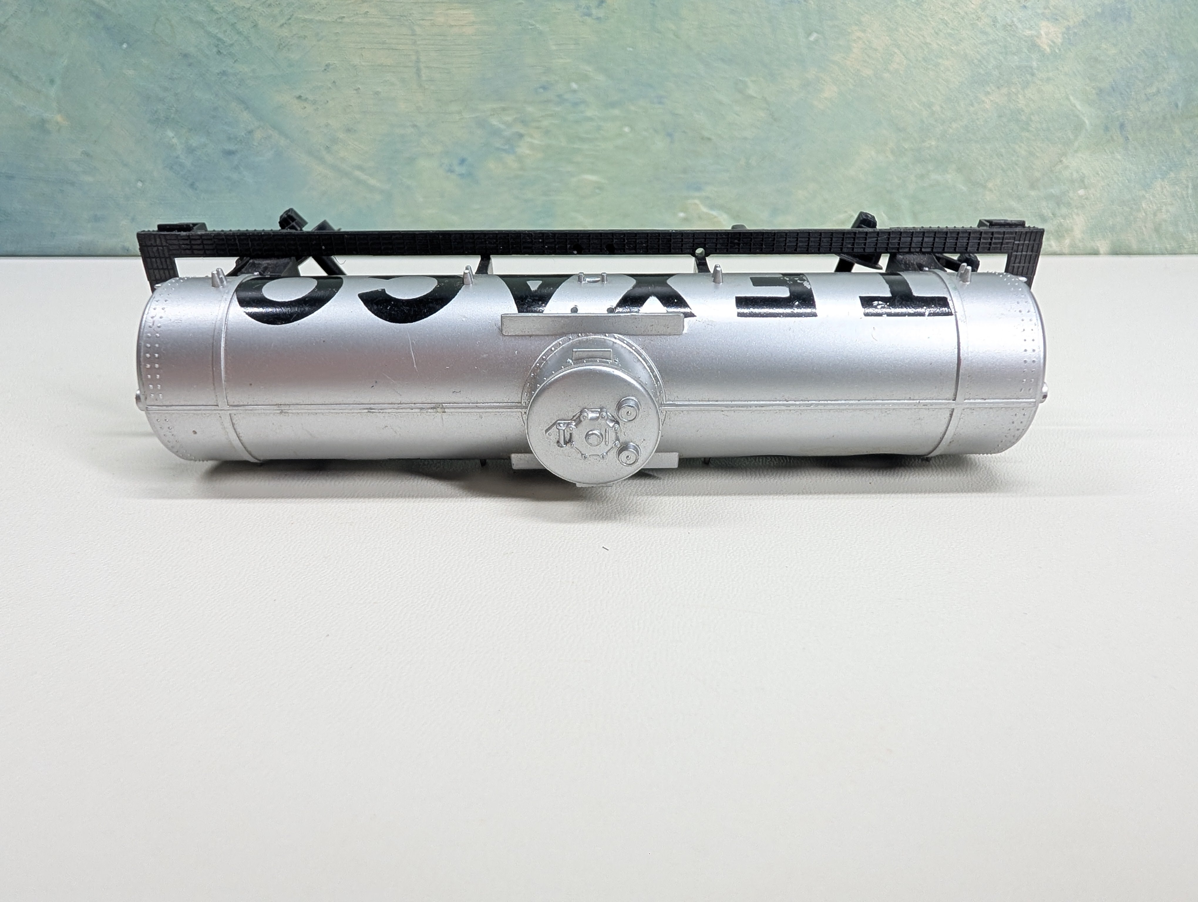 USED Tyco HO Scale Single Dome Tank Car Texaco