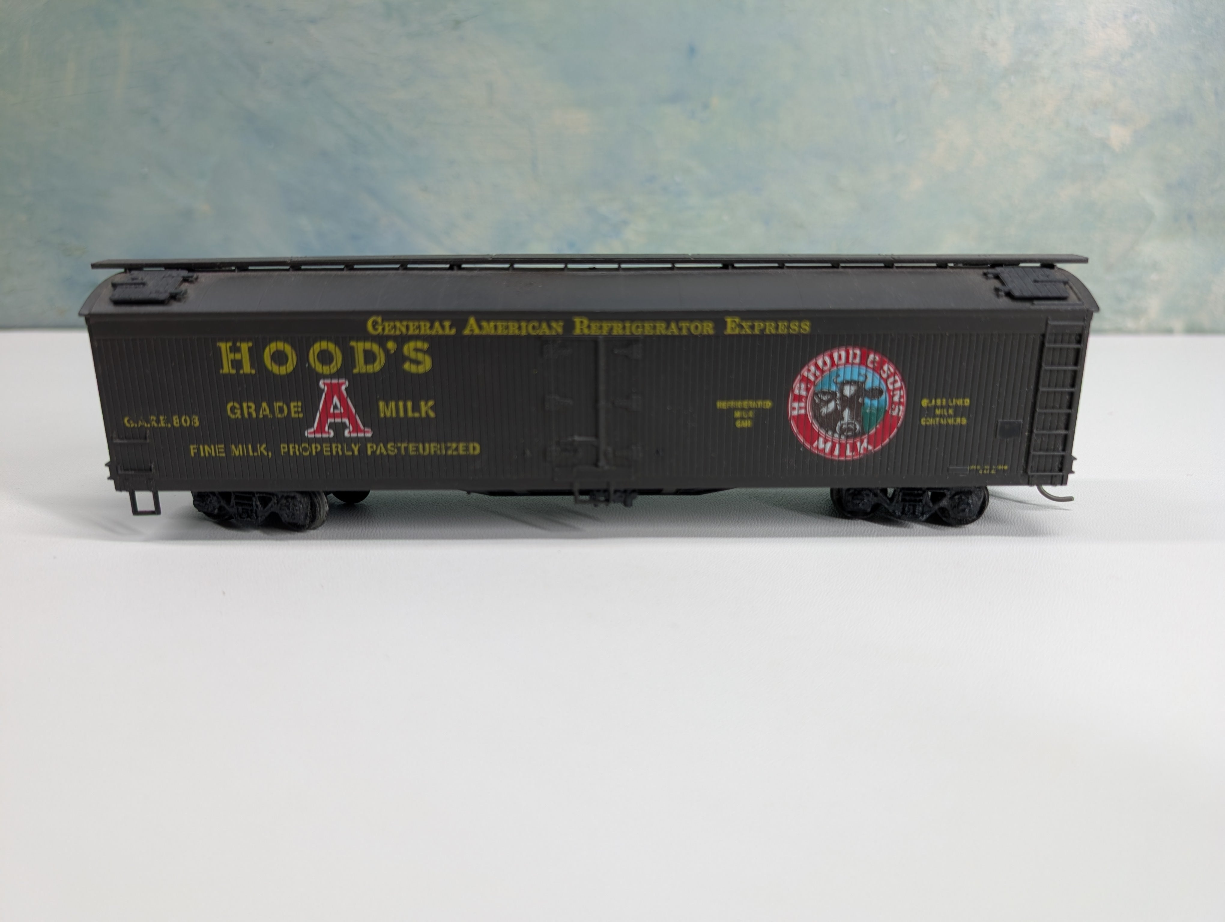 USED HO Scale 50' Express Reefer Milk Car General American GARE #803