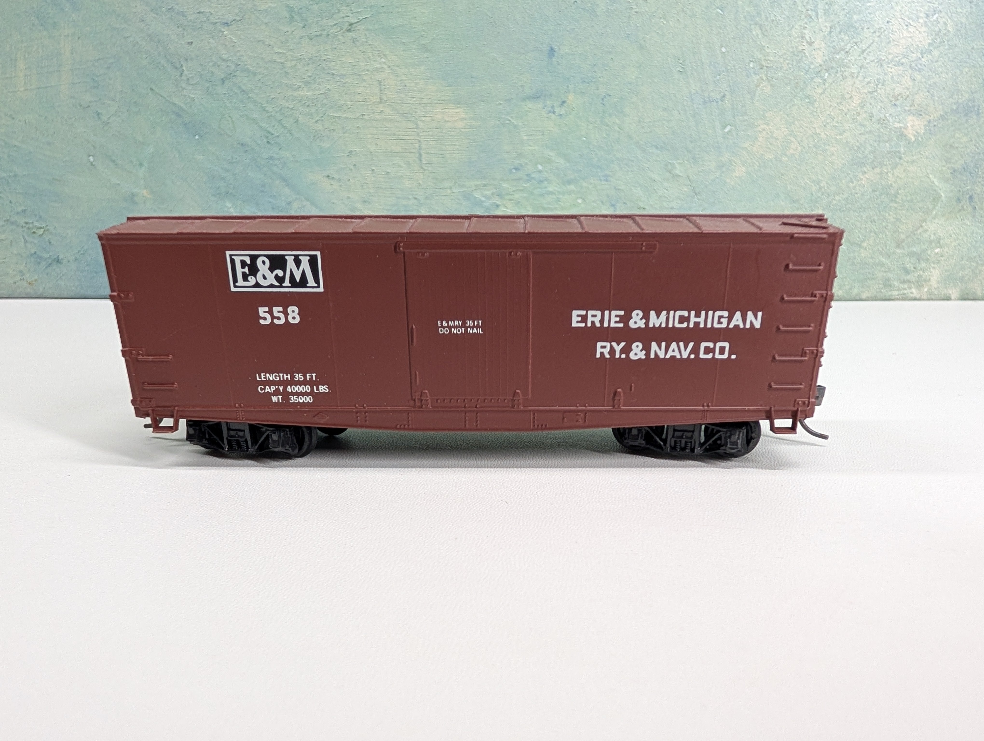 USED HO Scale 37' Box Car Erie & Michigan E&M #558