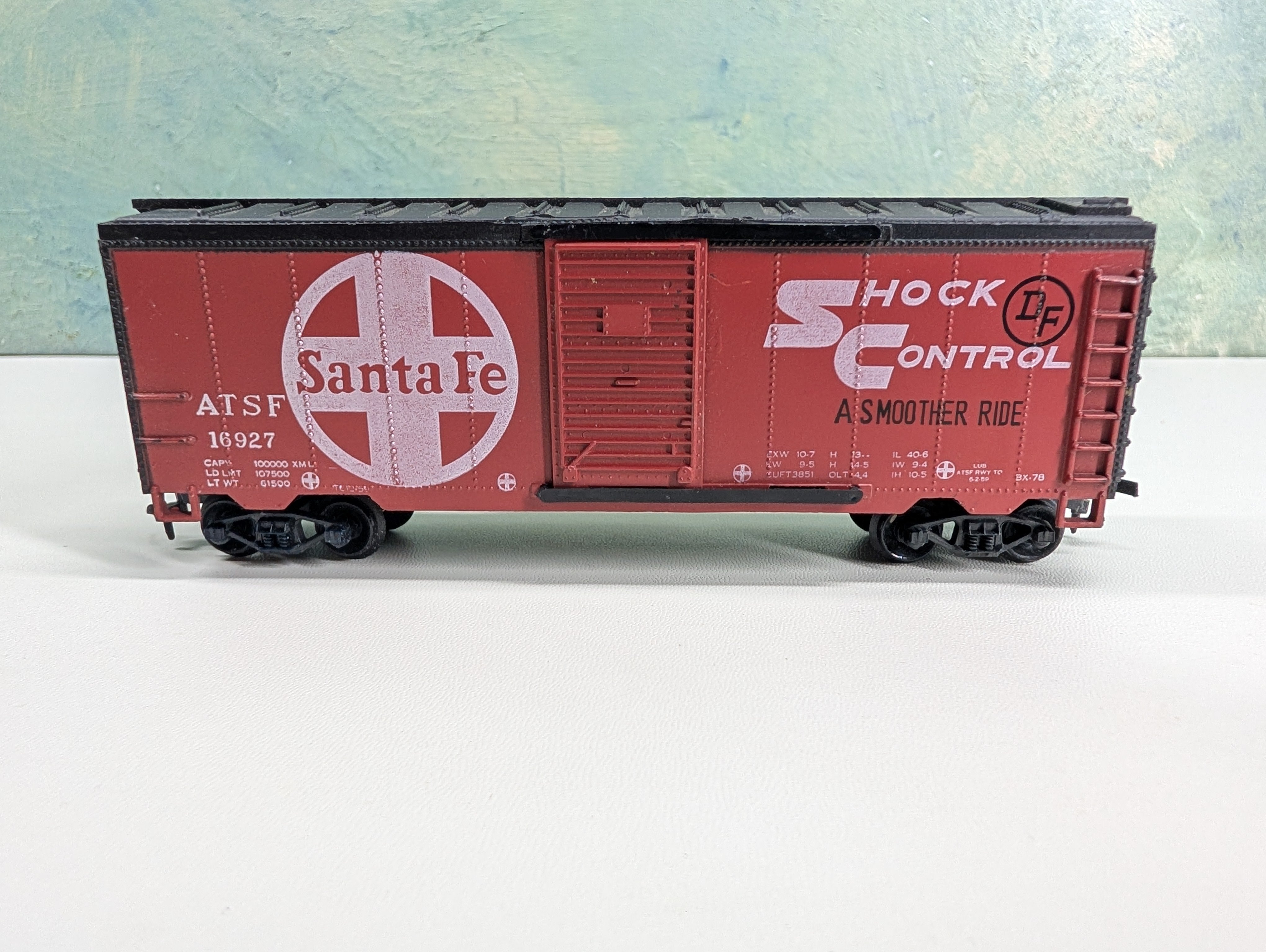 USED Life-Like HO Scale 40' Box Car Santa Fe ATSF #16927