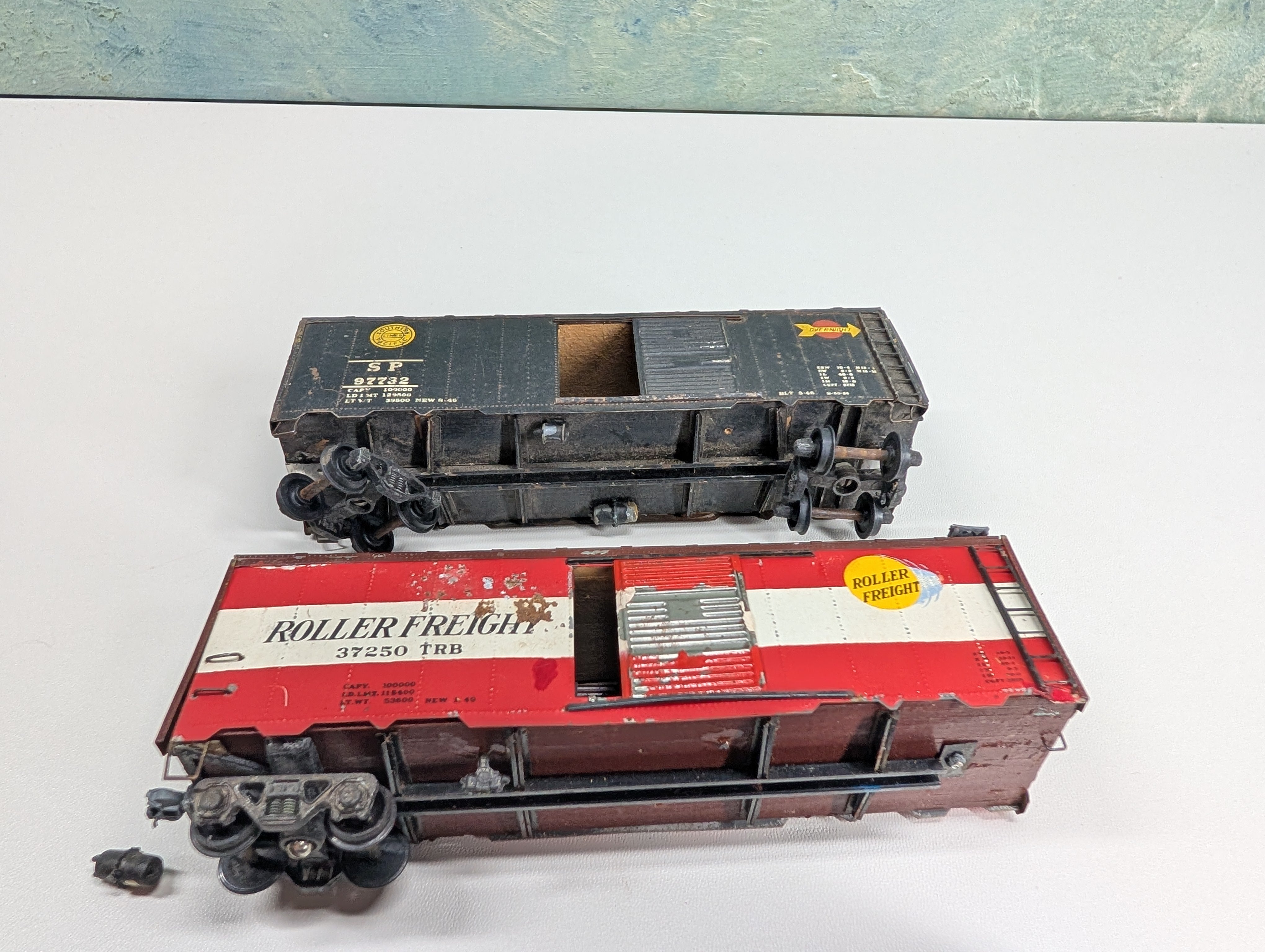 USED HO Scale Lot of Metal 40' Box Car Assembled Kits (SP, Timken Roller) (3 pcs)