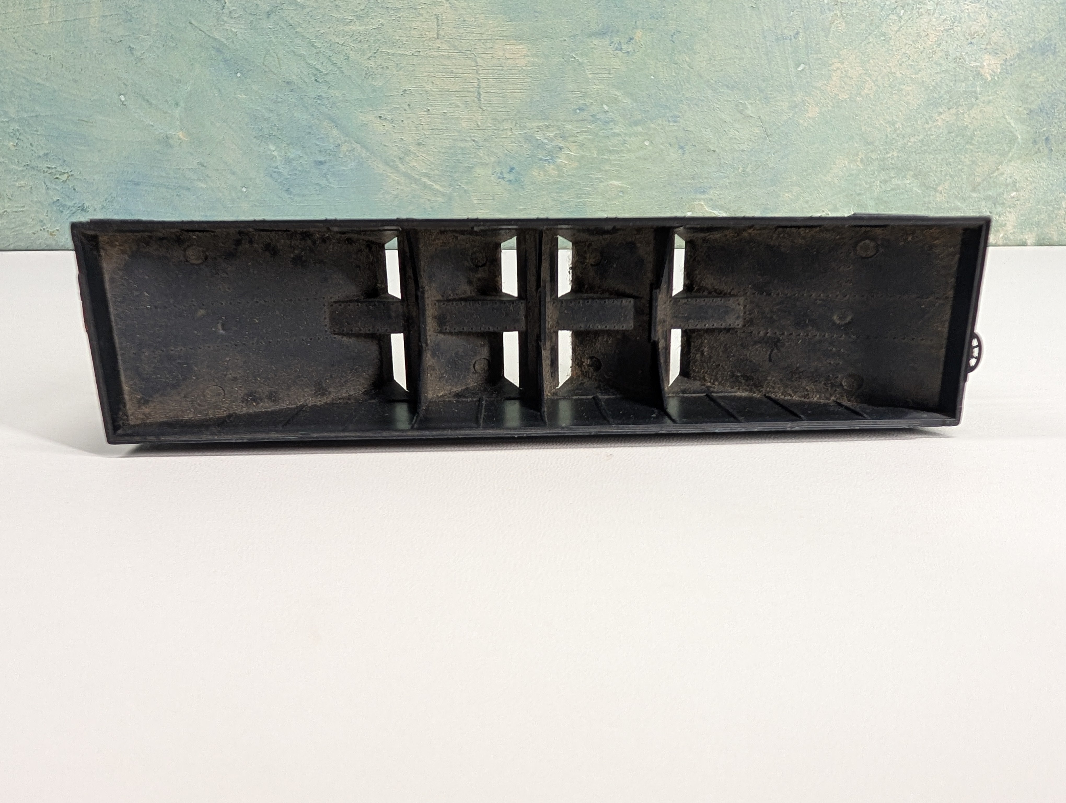 USED Athearn HO Scale Operating Quad Hopper Central & Erie #532000 Decal