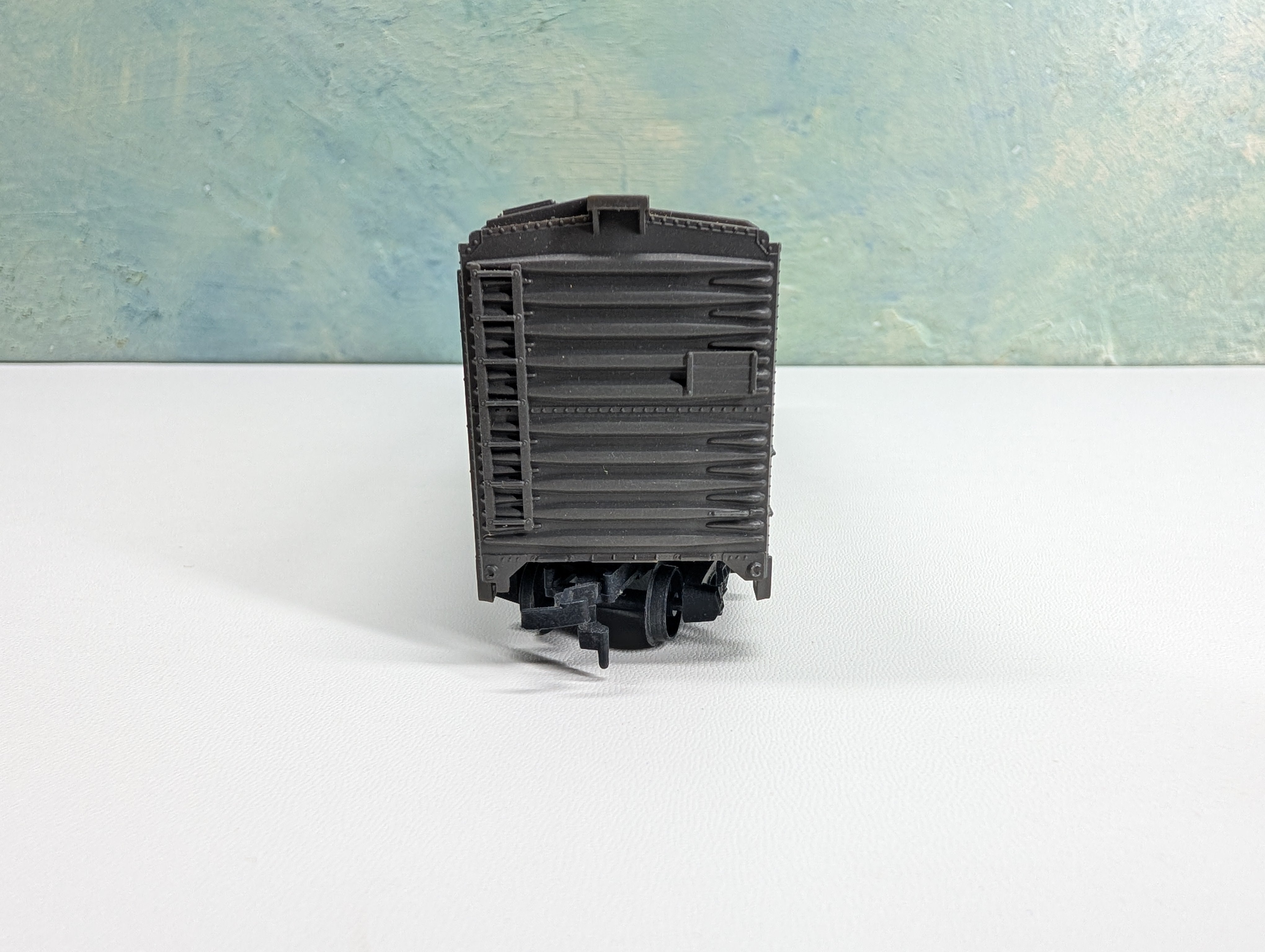 USED AHM HO Scale Tank Buster Box Car, Hidden Artillery US Army #61242