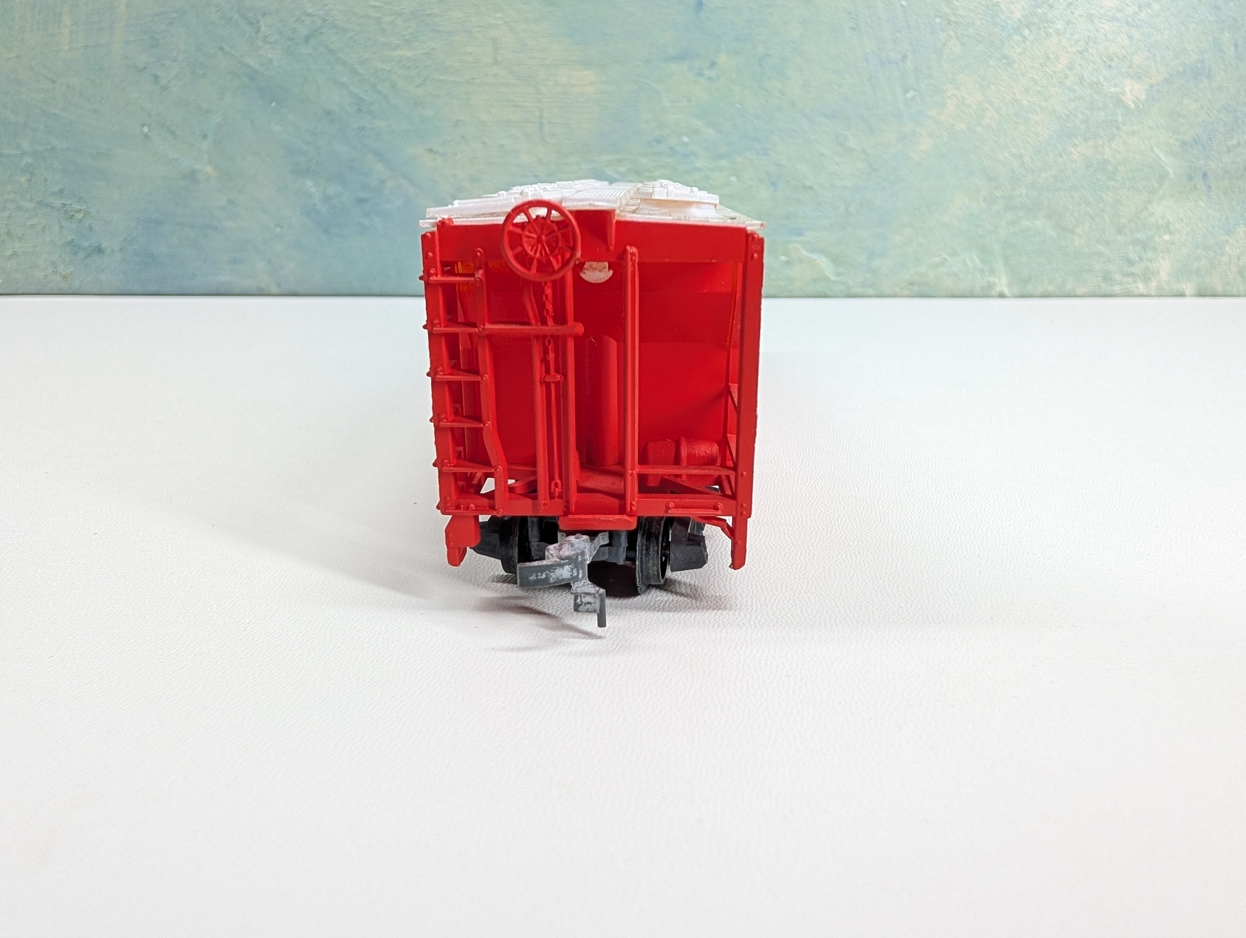USED HO Scale 3 Bay Covered Hopper Quaker Cane Sugar NSRX #305