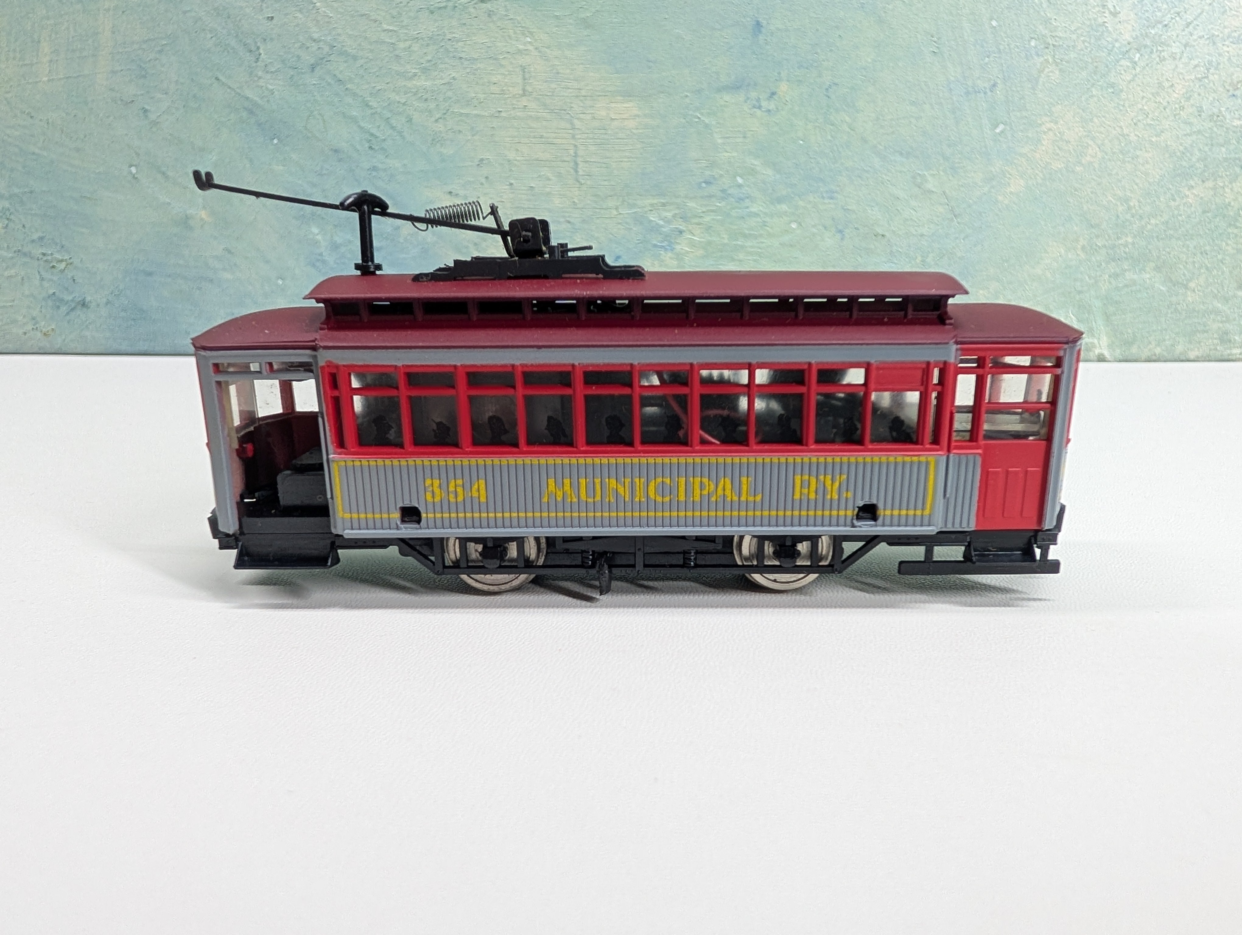 USED AHM 5301 C HO Scale Birney Trolley Municipal Railway #354 Tested! DC