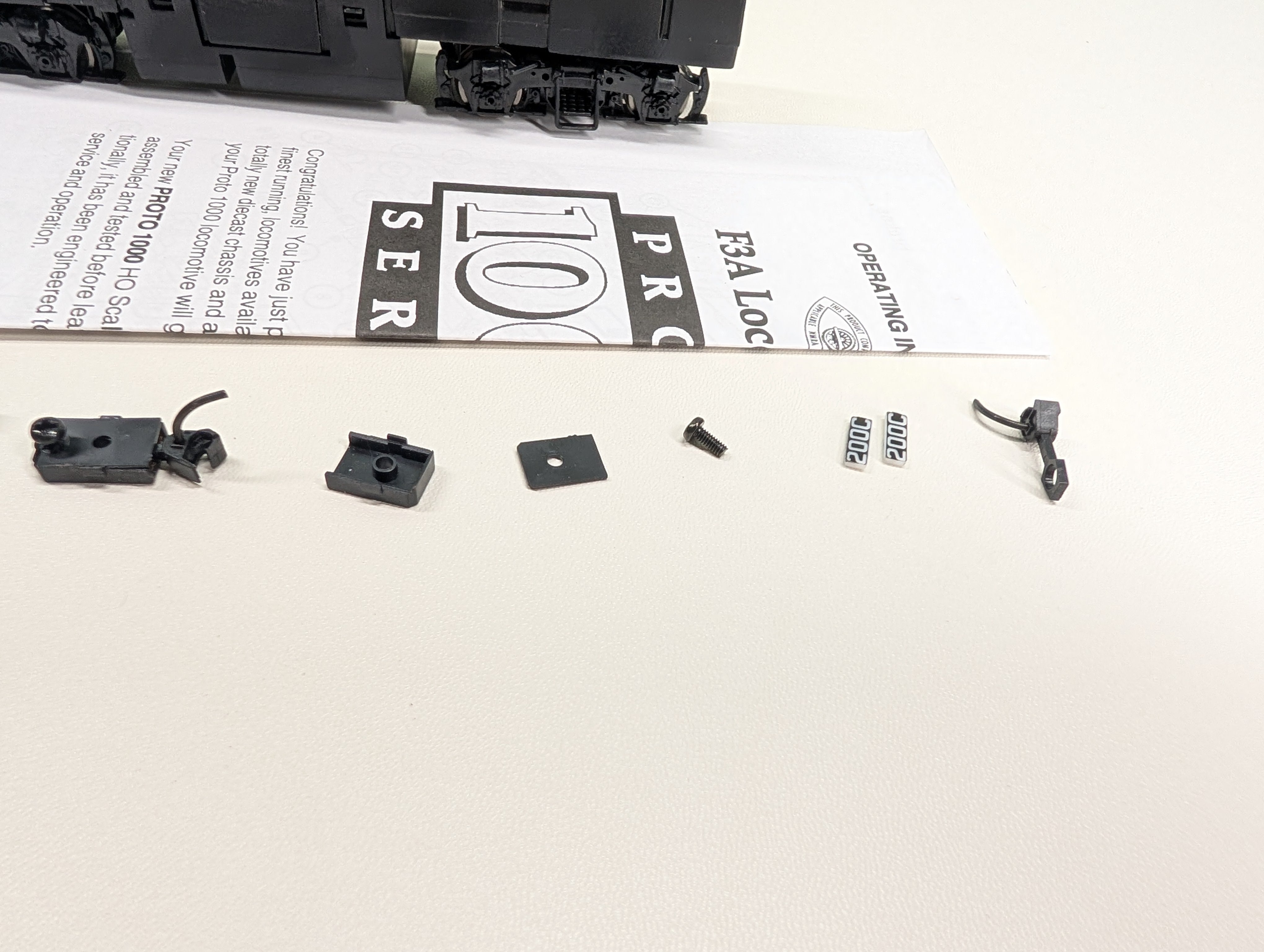 USED Life-Like HO Scale Proto1000 F3A Locomotive Chassis & Parts Runs Great DC
