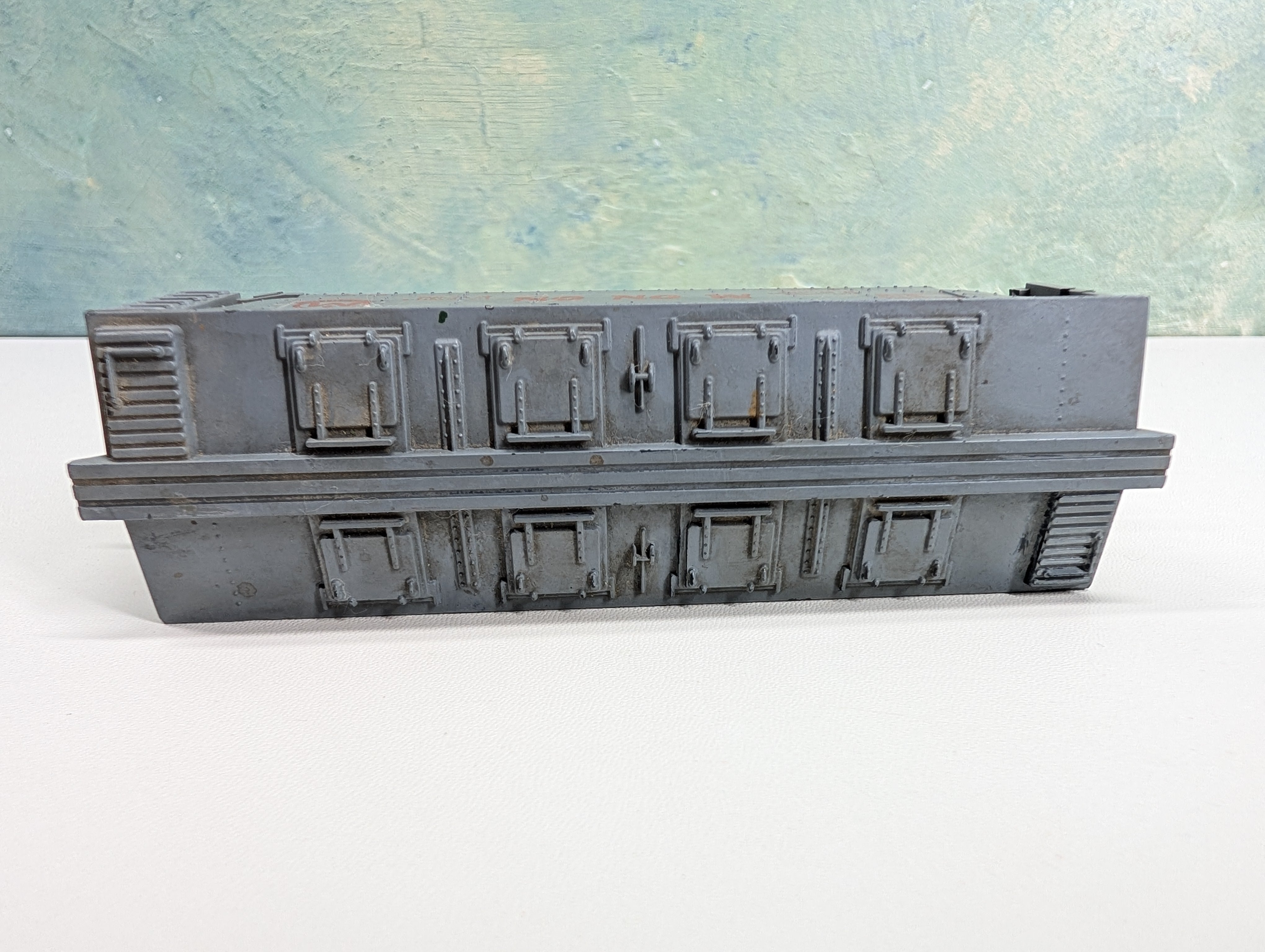 USED Gilbert HO Scale 2 Bay Covered Hopper Monon CIL #510