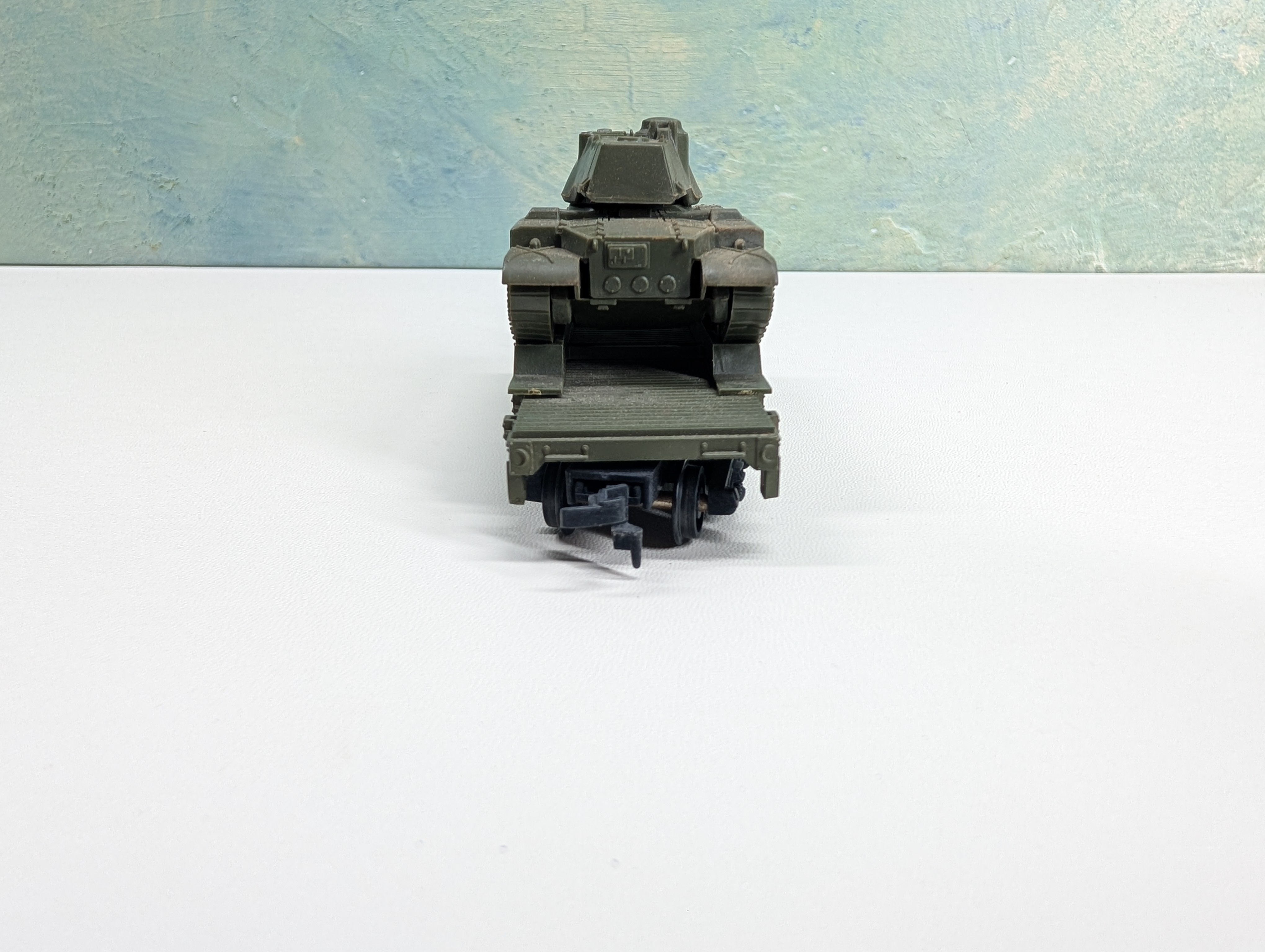 USED Cox HO Scale 50' Flat Car w/ Tank US Army #4825
