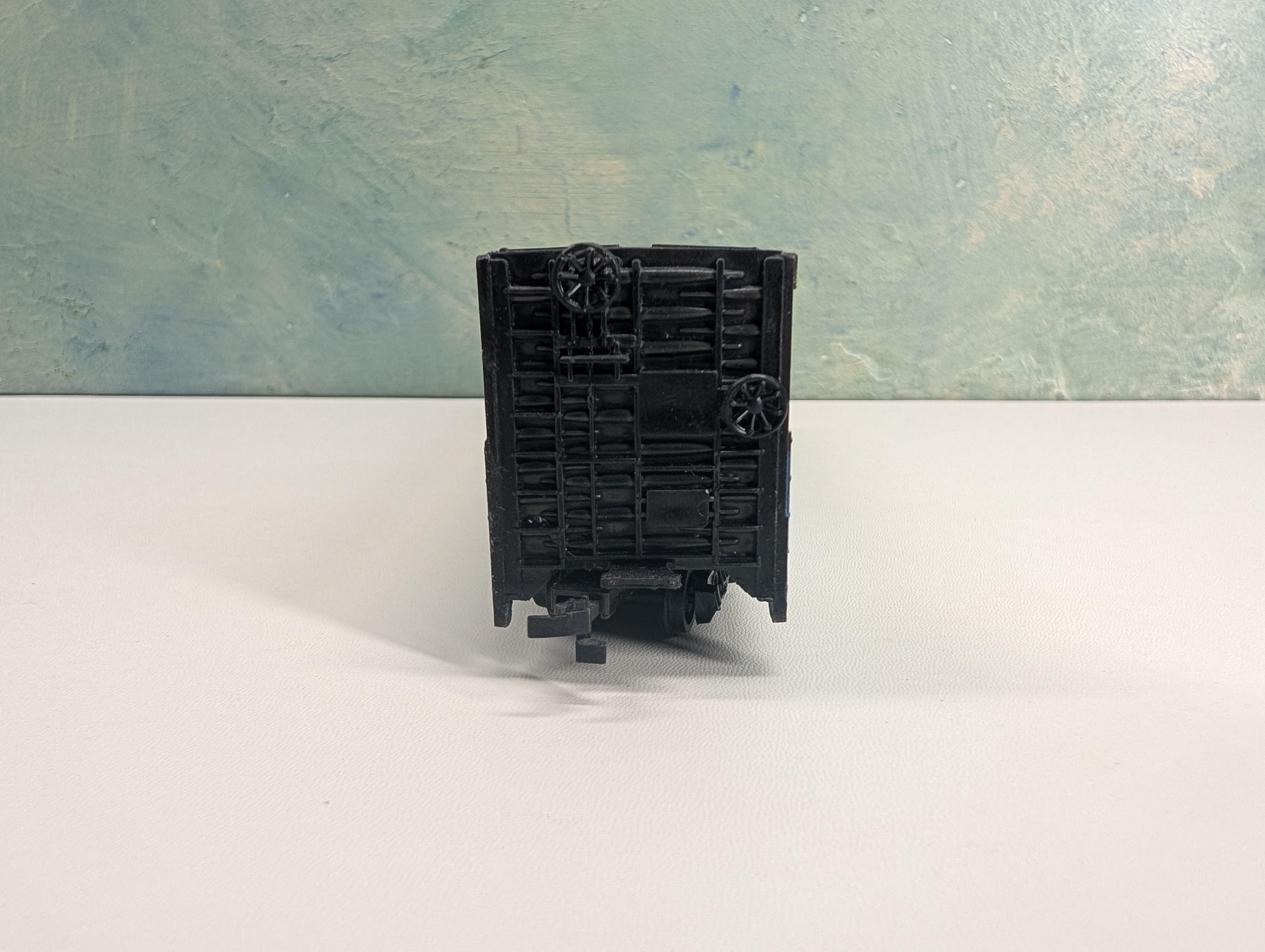 USED Bachmann HO Scale 55' All Door Box Car Netherlands Overseas Mills LUNX #70254