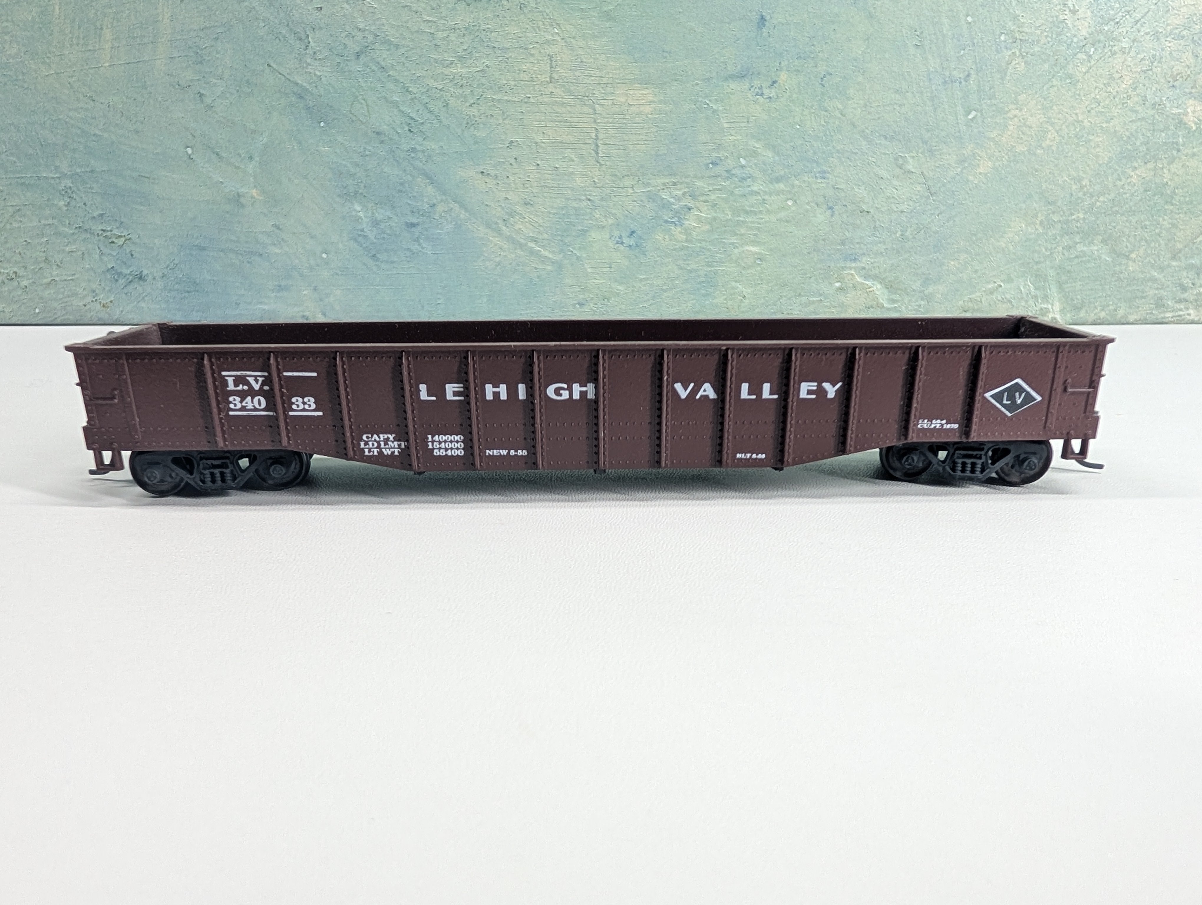 USED Athearn HO Scale 50' Open Gondolas Lehigh Valley LV #34033 & 34058 Bev-Bel, Metal Wheels (2 pcs)