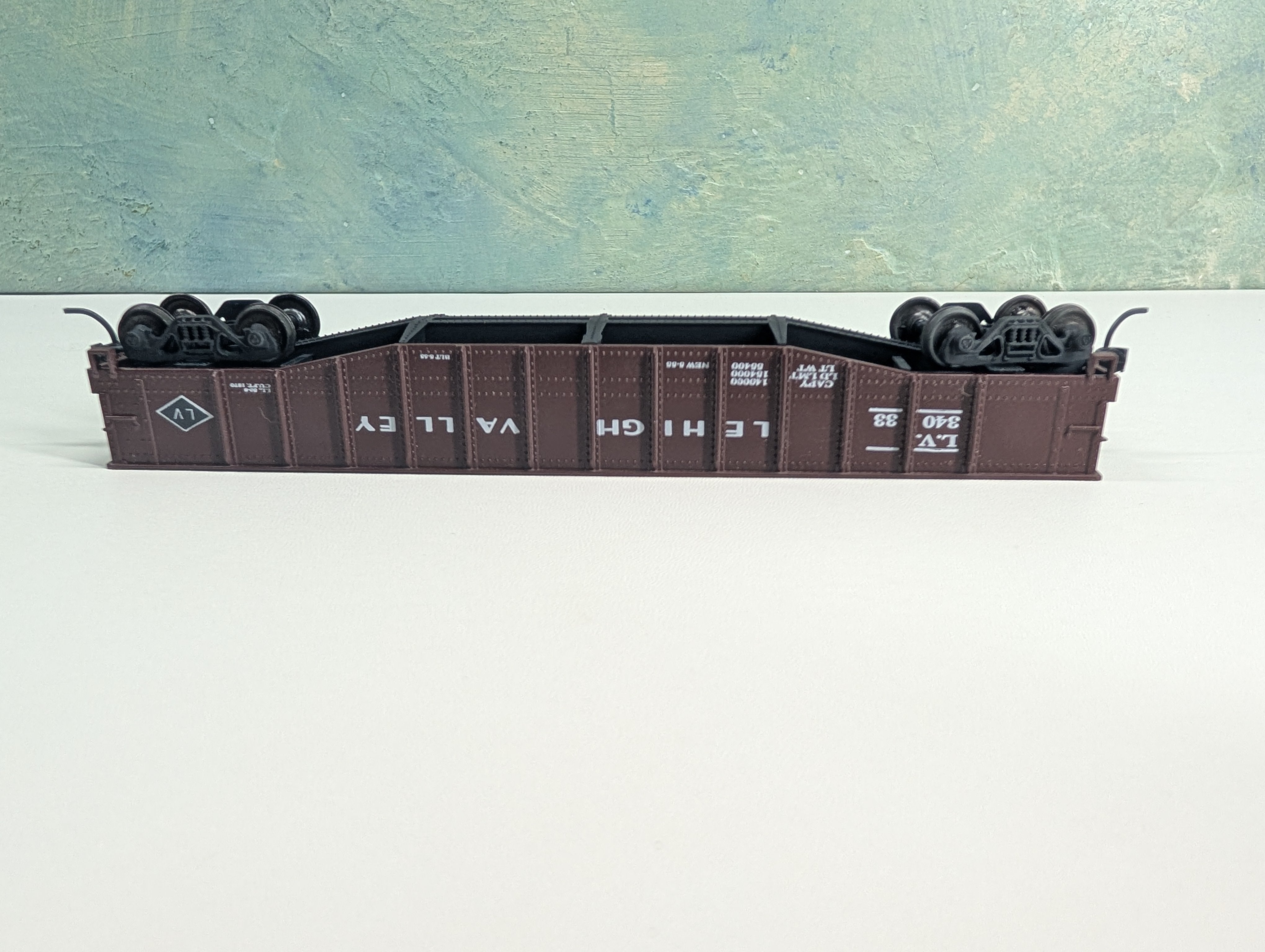USED Athearn HO Scale 50' Open Gondolas Lehigh Valley LV #34033 & 34058 Bev-Bel, Metal Wheels (2 pcs)