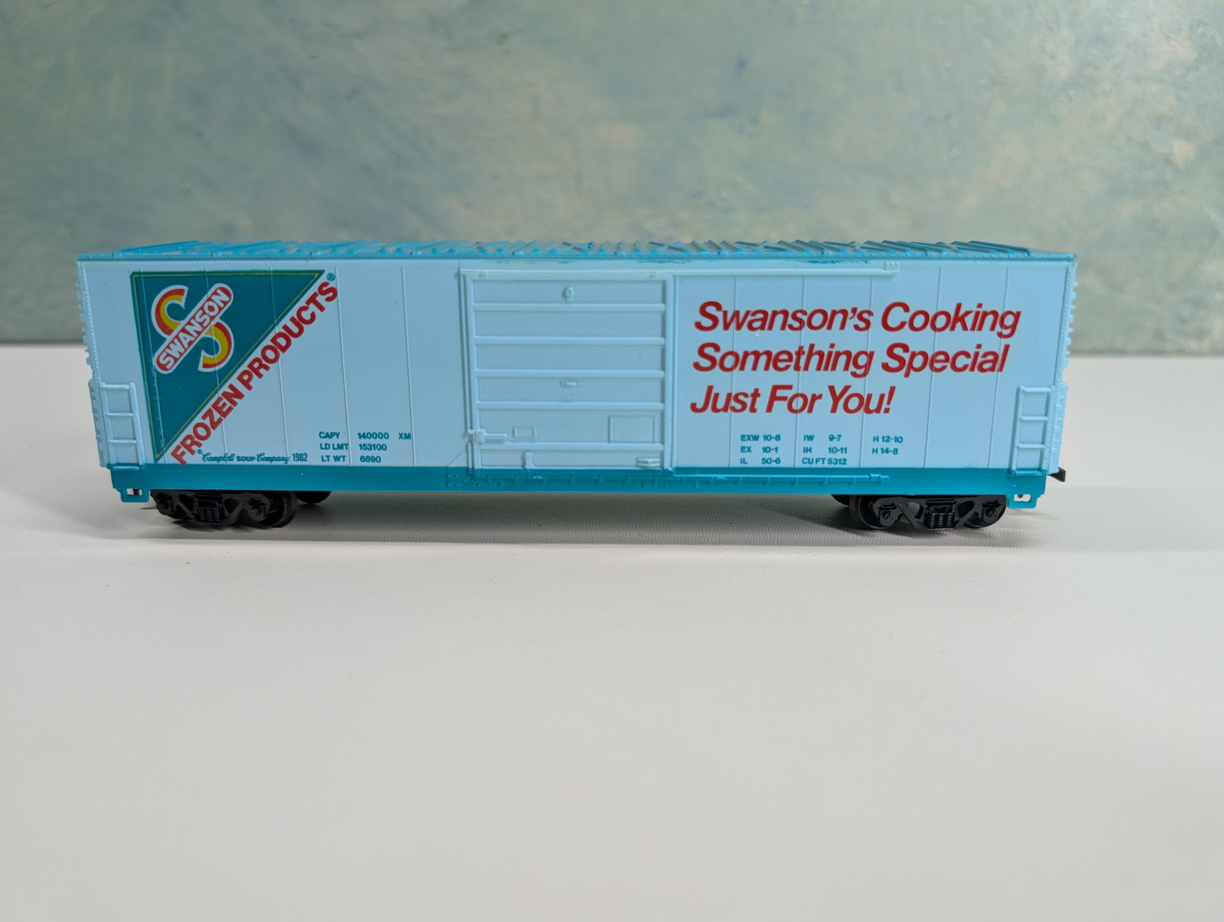 USED Life-Like HO Scale 50' Billboard Box Car Swanson Frozen Products Campbell's