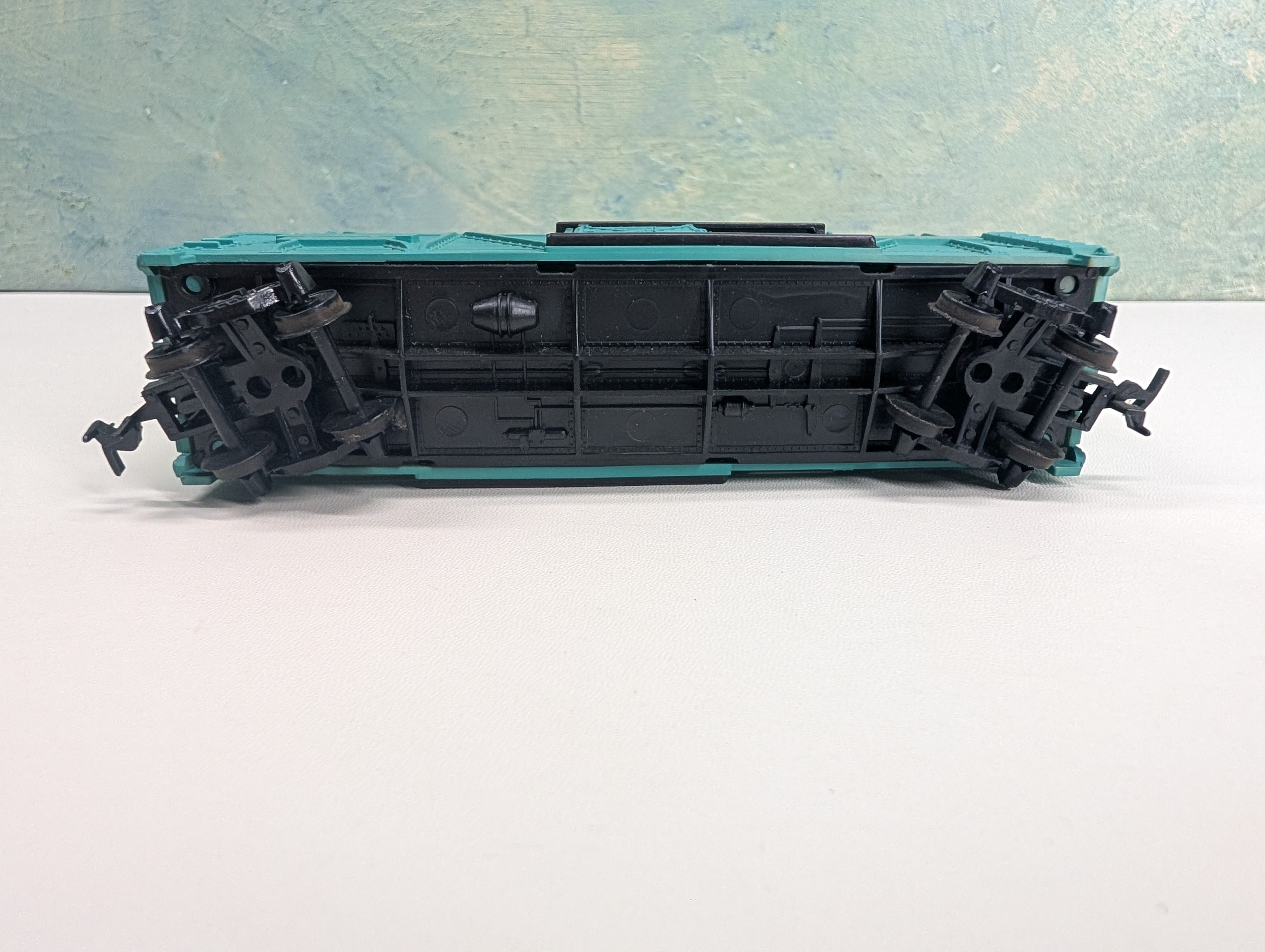 USED Tyco HO Scale 40' Cattle Livestock Car Santa Fe ATSF #80680