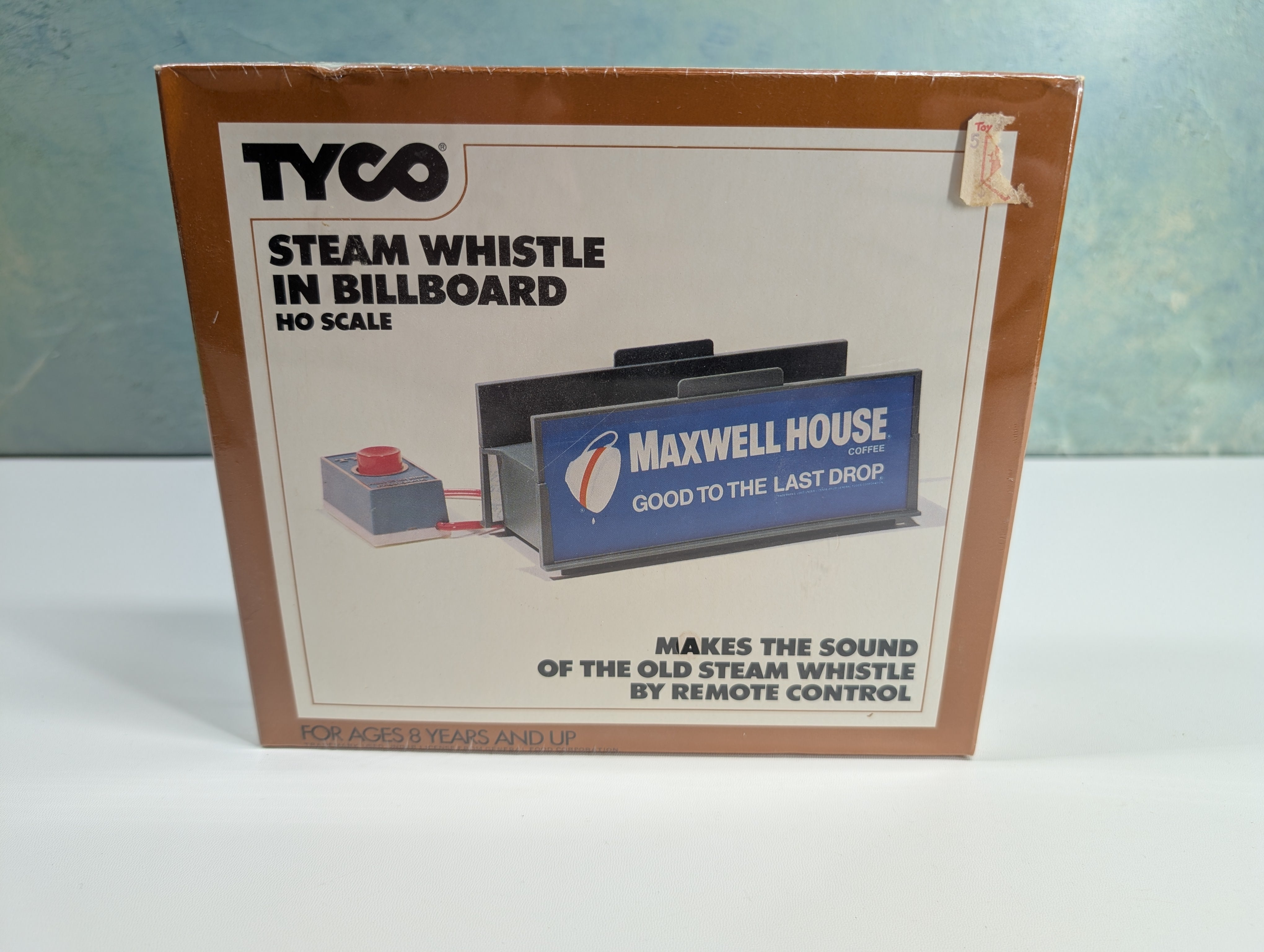Tyco 934 HO Scale Steam Whistle in Billboard, Maxwell House (Sealed) KIT