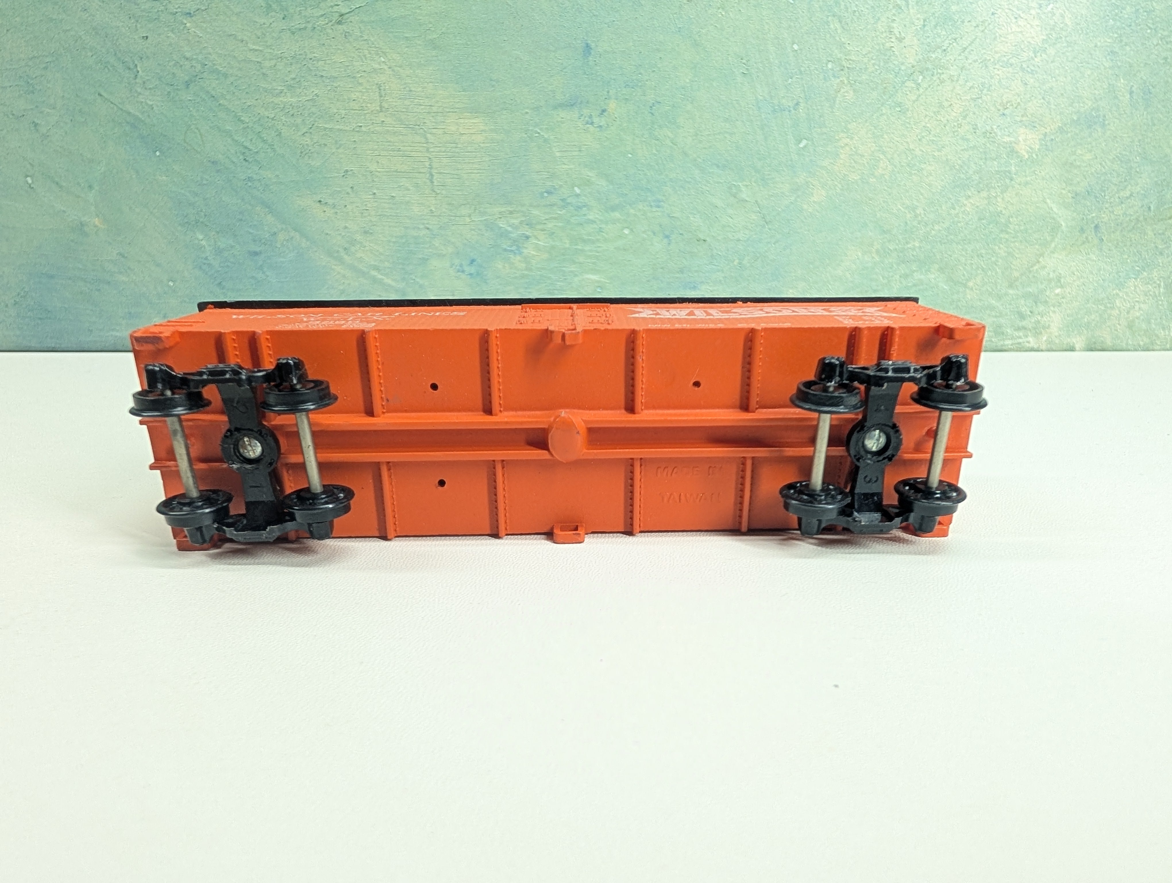 USED HO Scale Wood Reefer Wilson's Car Lines WCLX #9350