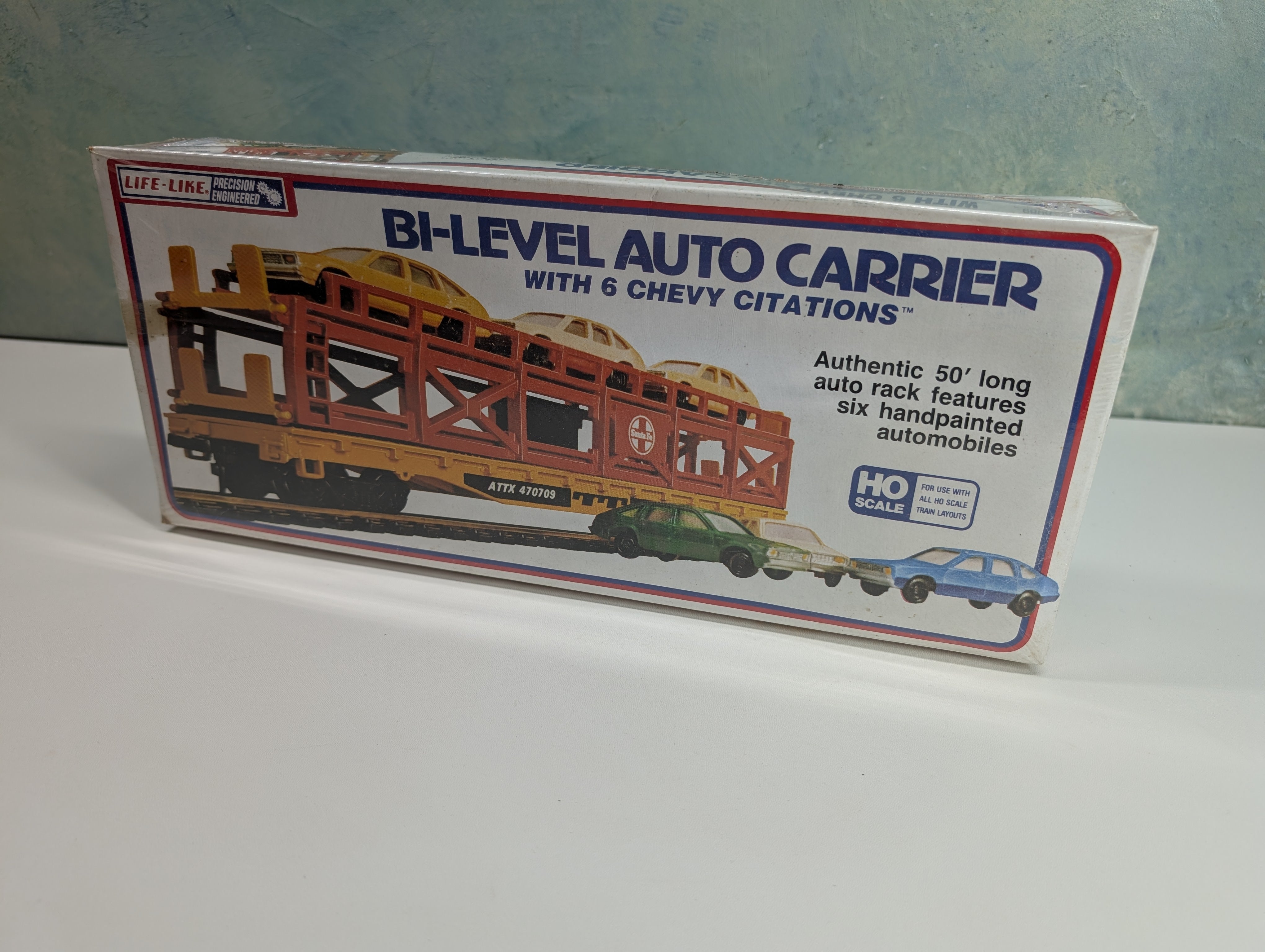 Life-Like 8089 HO Scale BI-Level Auto Carrier w/ 6 Chevy Citations (Sealed)
