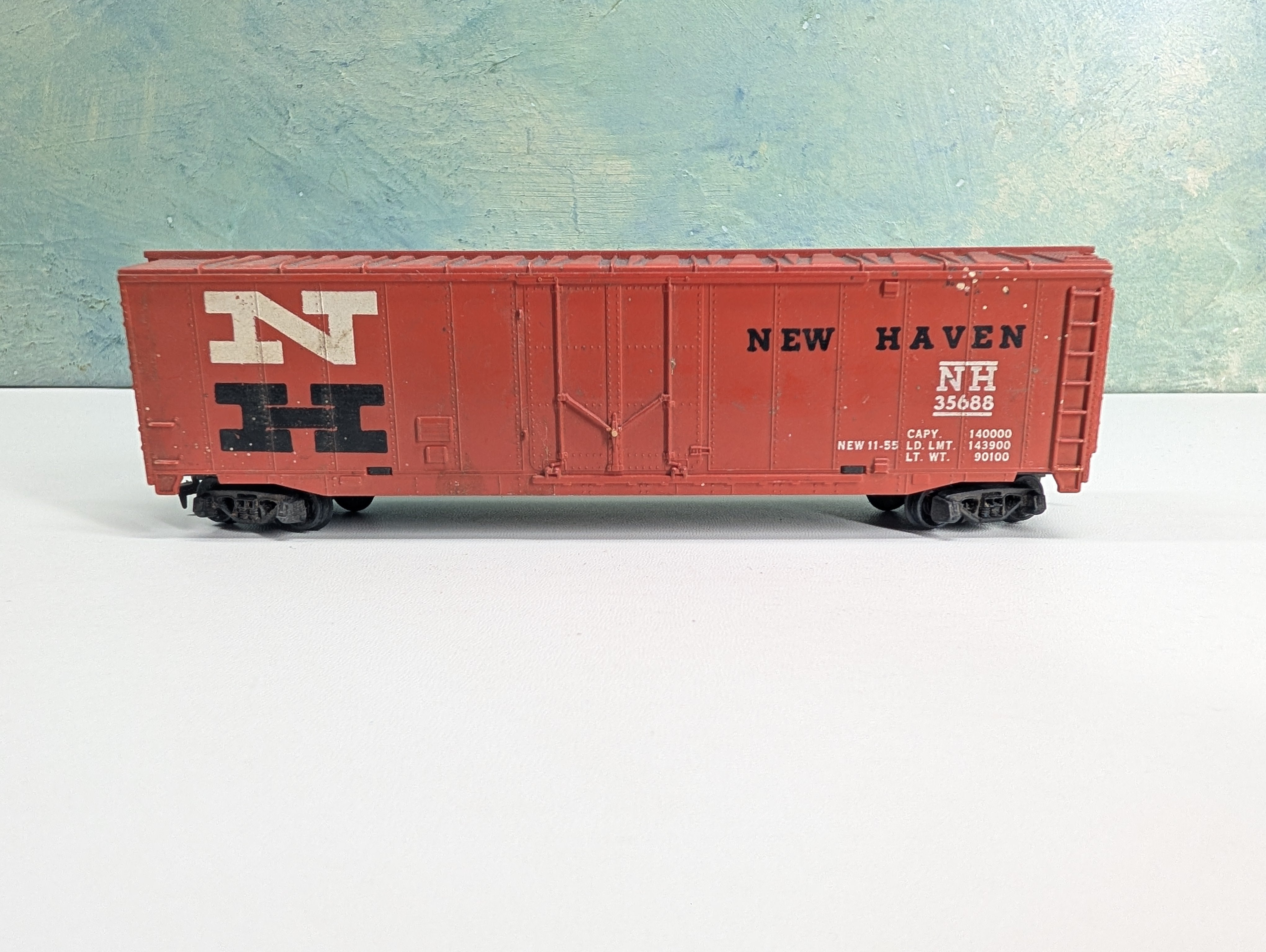 USED Tyco HO Scale 50' Box Car New Haven NH #35688