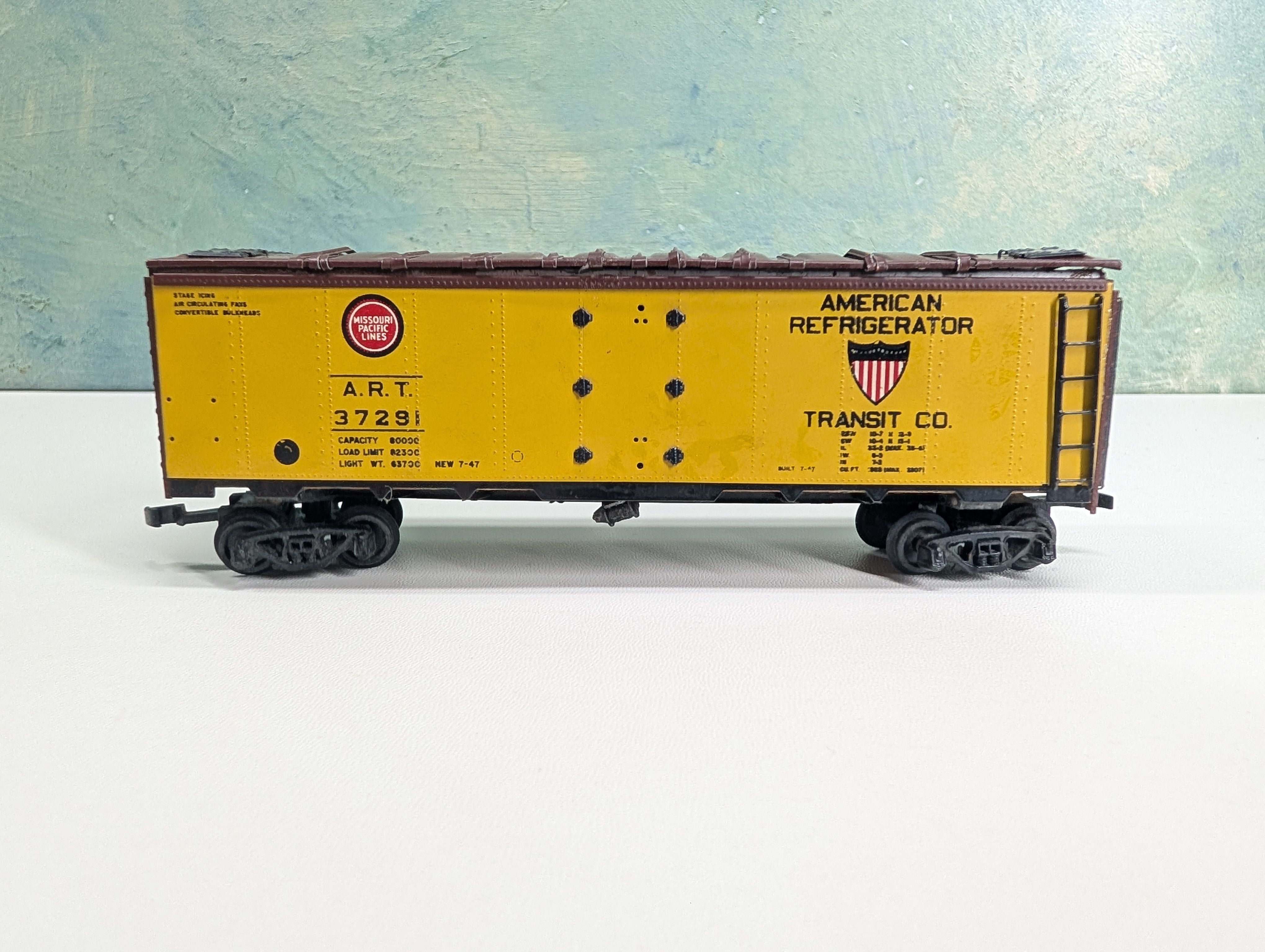 USED HO Scale Assembled Metal Wood Kit 42' Reefer Box Car American Refrigerator Transit ART #37291