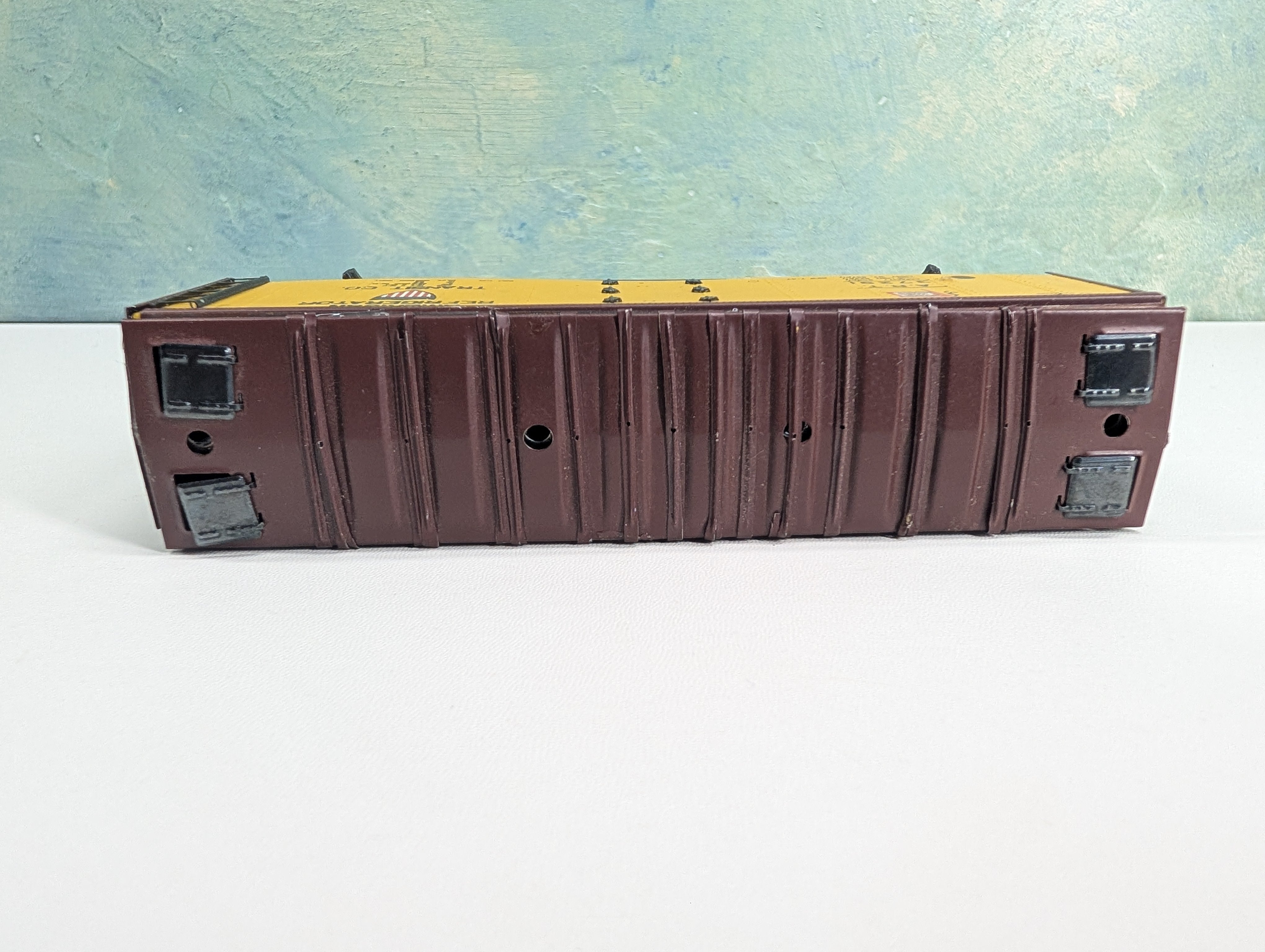 USED HO Scale Assembled Metal Wood Kit 42' Reefer Box Car American Refrigerator Transit ART #37291