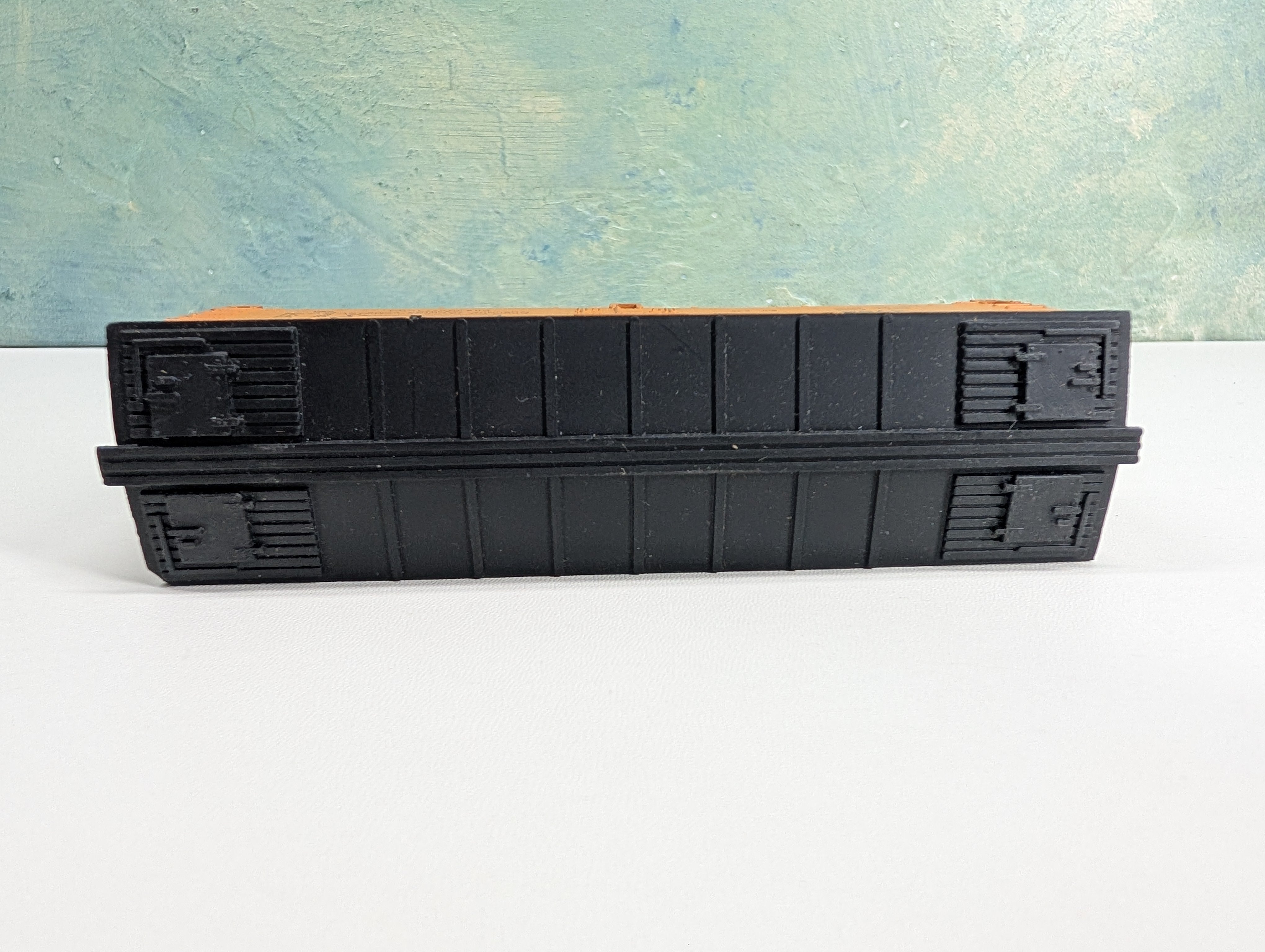 USED Life-Like HO Scale 38' Wooden Reefer Box Car Dubuque URTX #4750