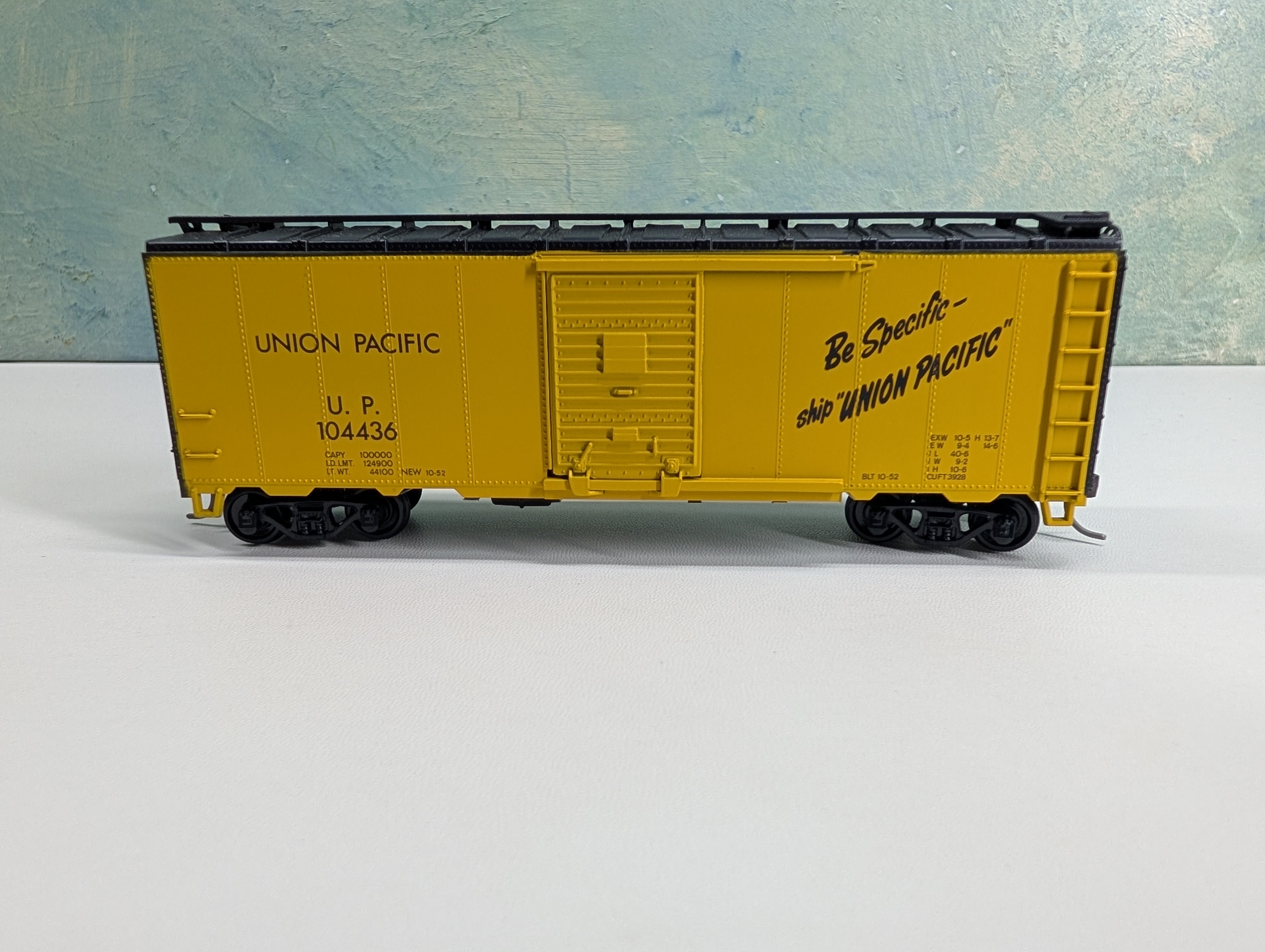 USED Athearn HO Scale 40' Box Car Union Pacific UP #104436 Bev-Bel