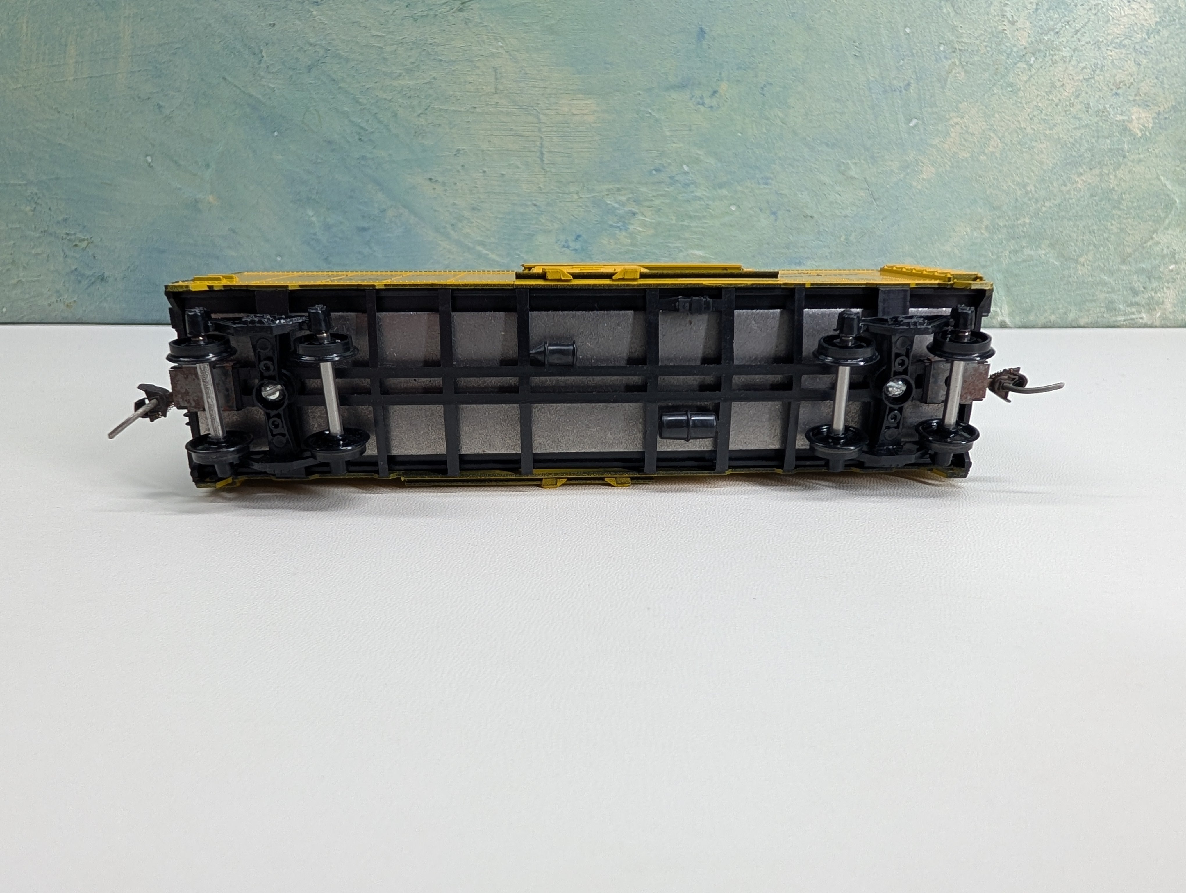 USED Athearn HO Scale 40' Box Car Union Pacific UP #104436 Bev-Bel