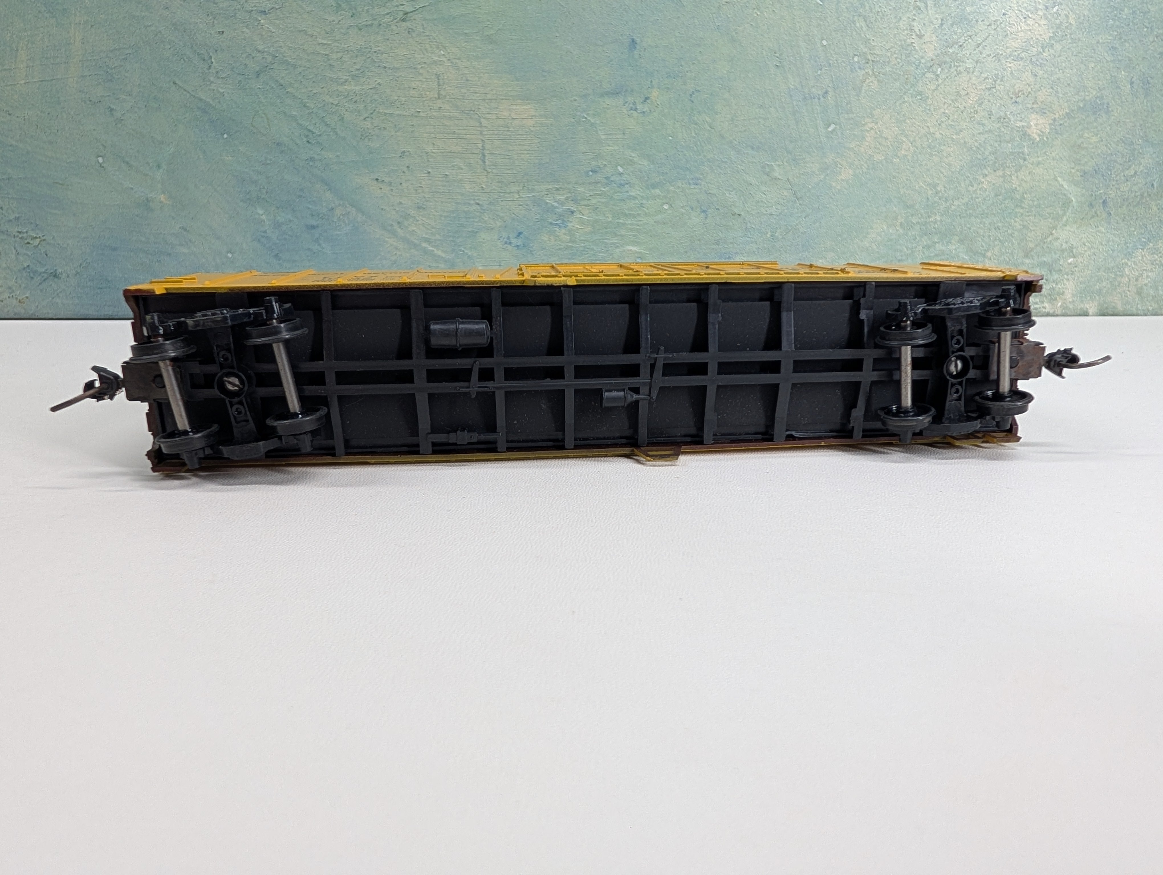 USED Athearn HO Scale 50' Mech Reefer Box Car Fruit Growers Express FGCX #11432
