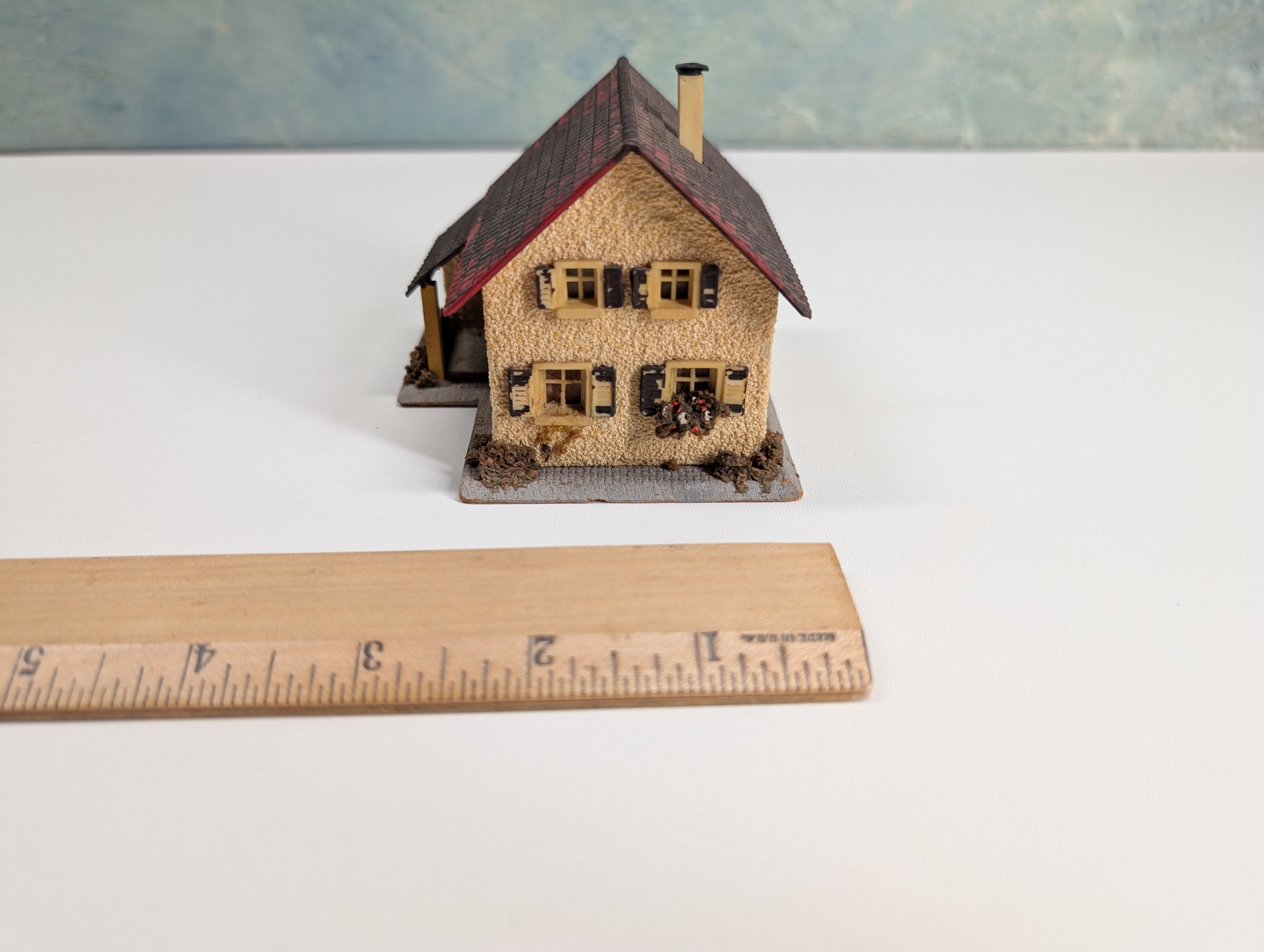 USED Faller 205 HO Scale German House