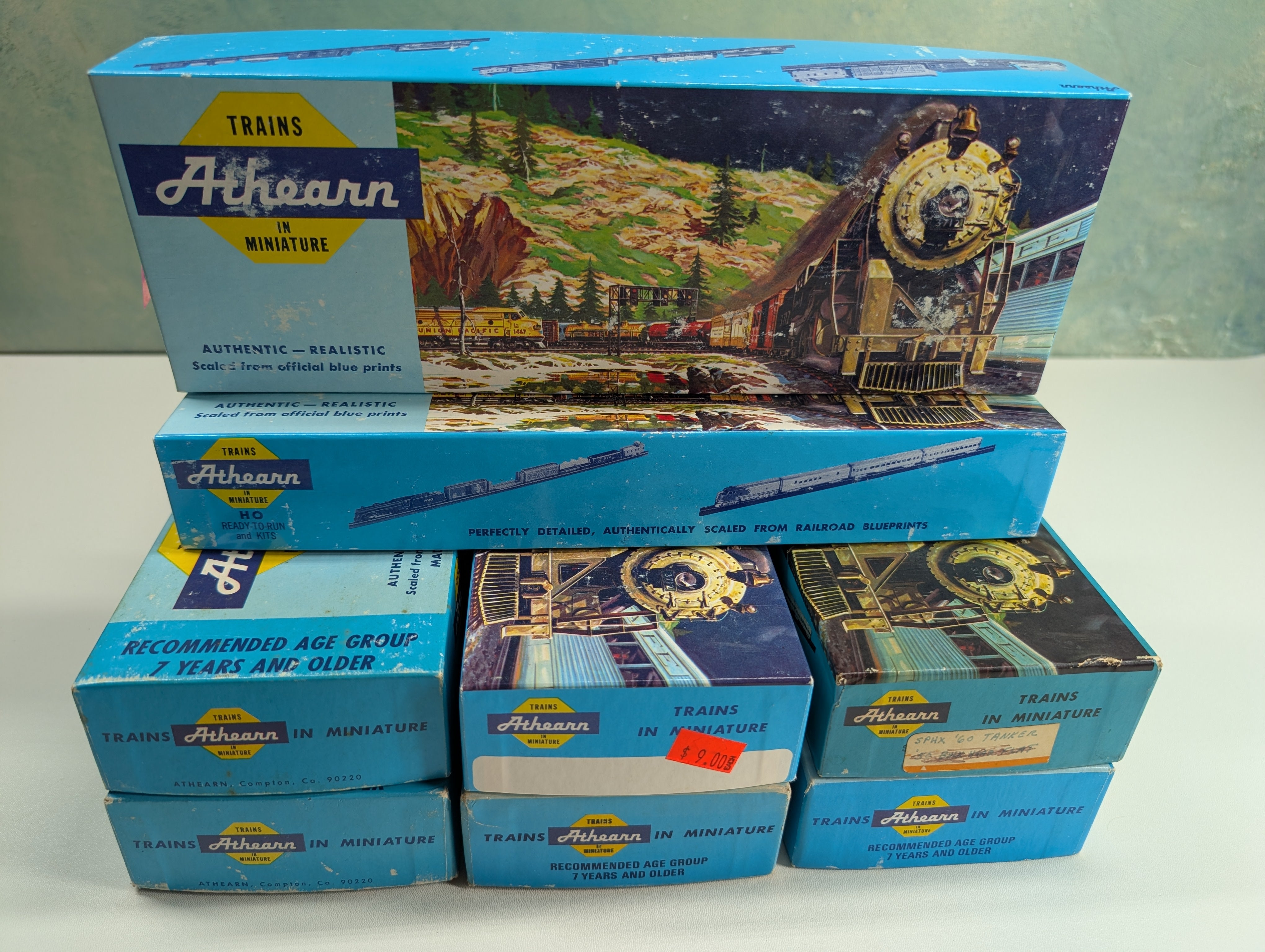 USED Athearn HO Scale Lot of Long Empty Train Boxes for Storage (8 pcs)