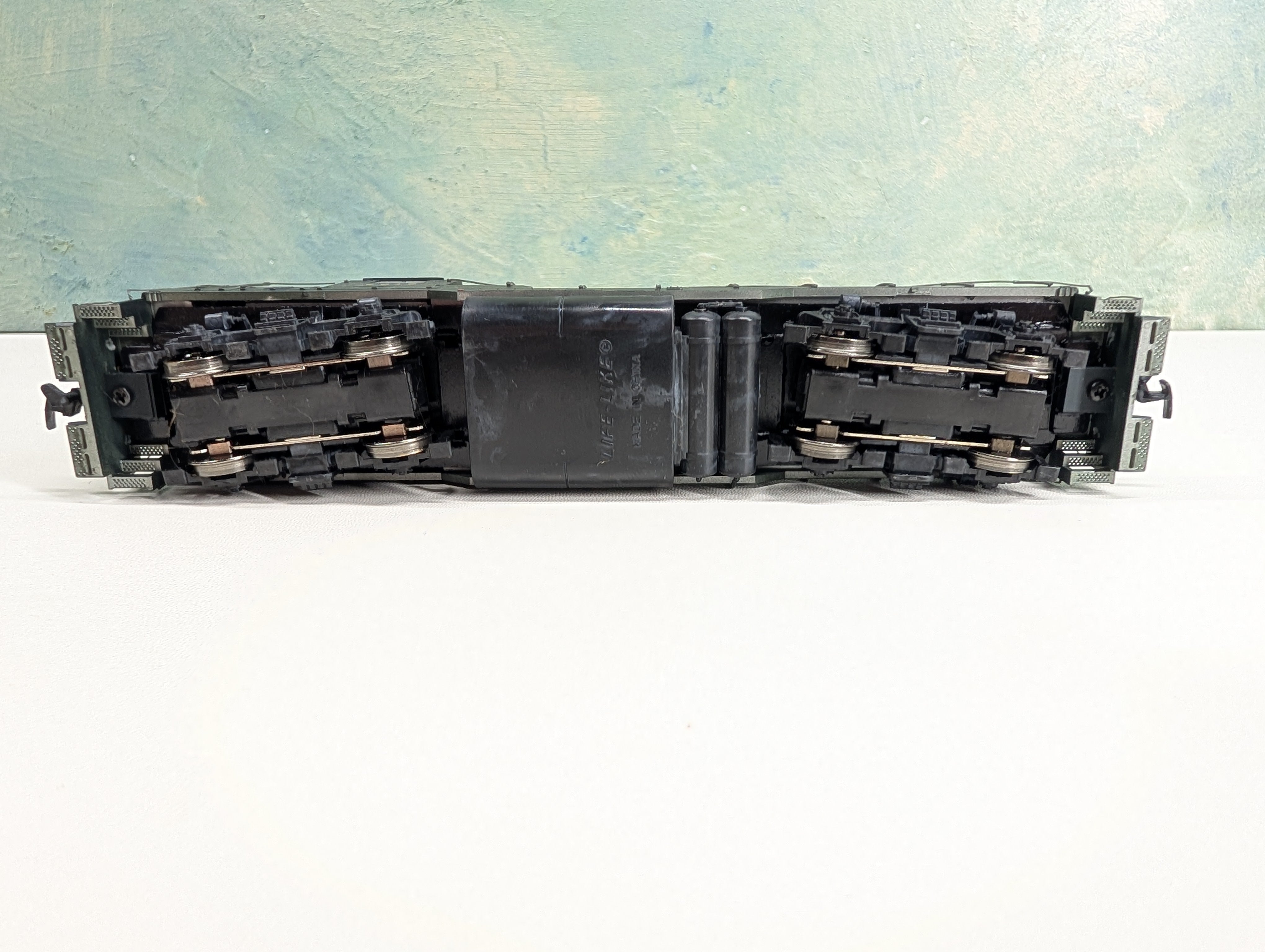 USED Life-Like HO Scale Proto GP9 High Nose Diesel Locomotive Pennsylvania PRR #7015 Parts/Repairs DC