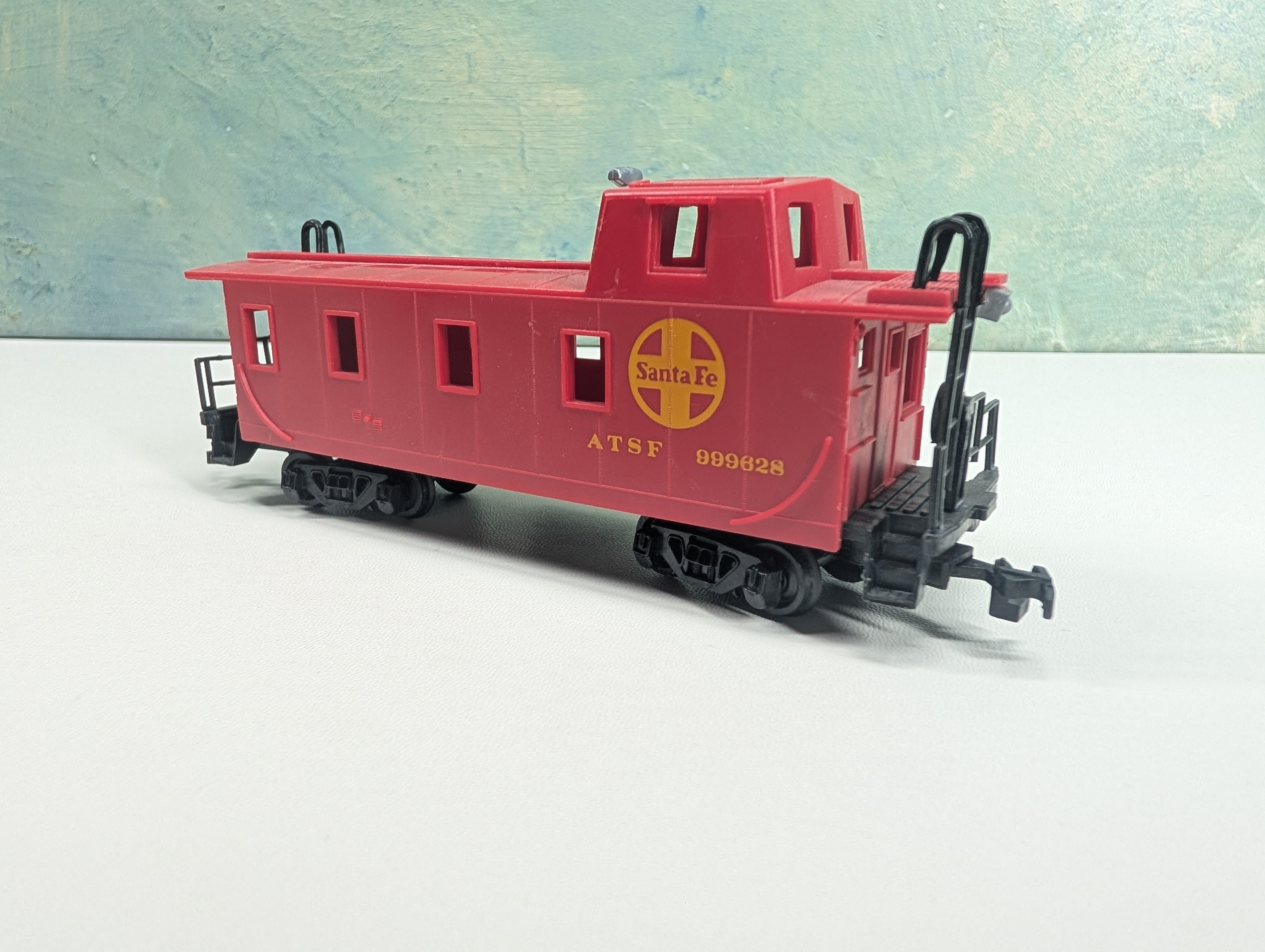 USED Bachmann HO Scale Caboose Santa Fe ATSF #999628