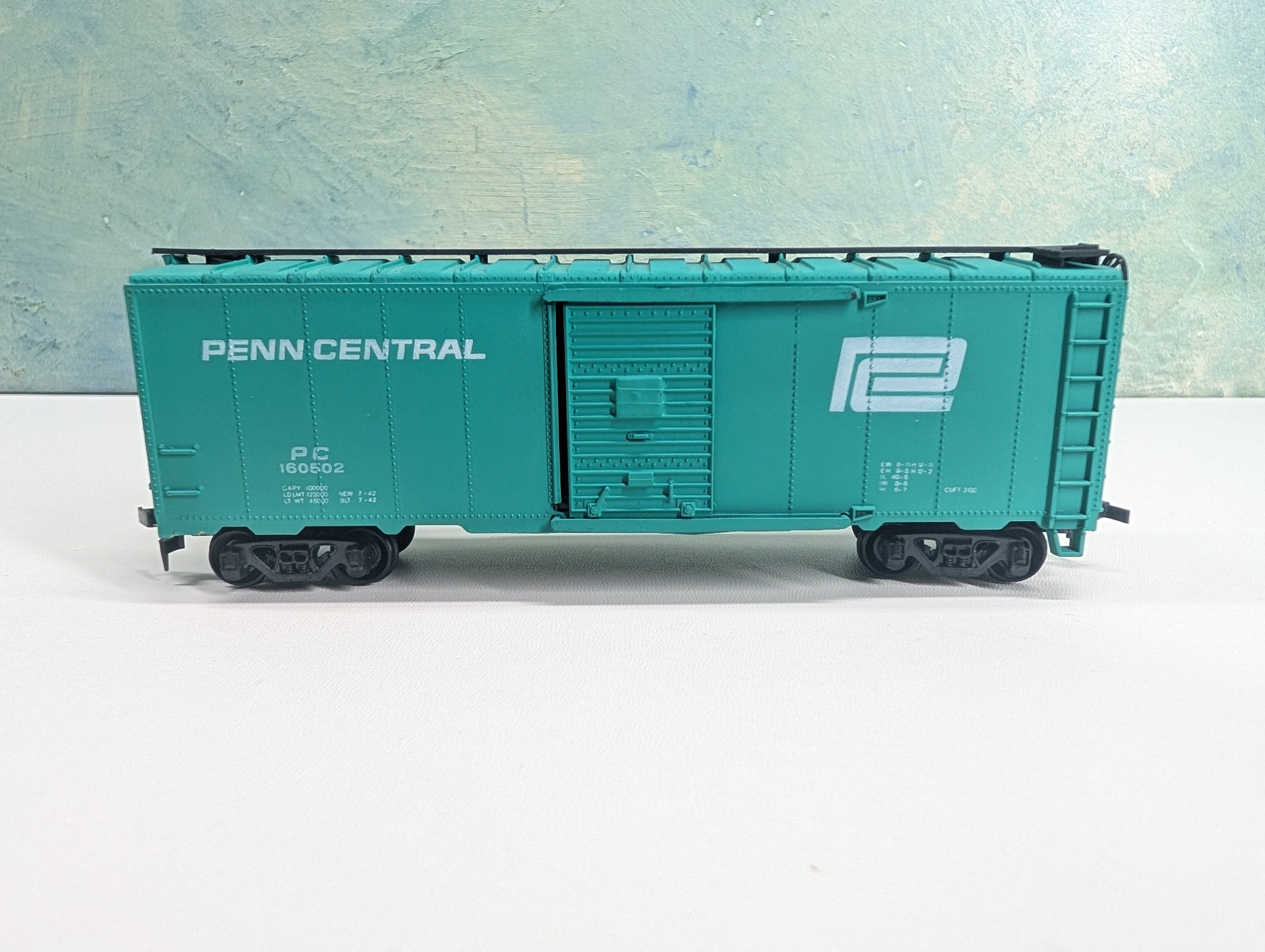 USED Bachmann HO Scale 40' Box Car Penn Central PC #160502