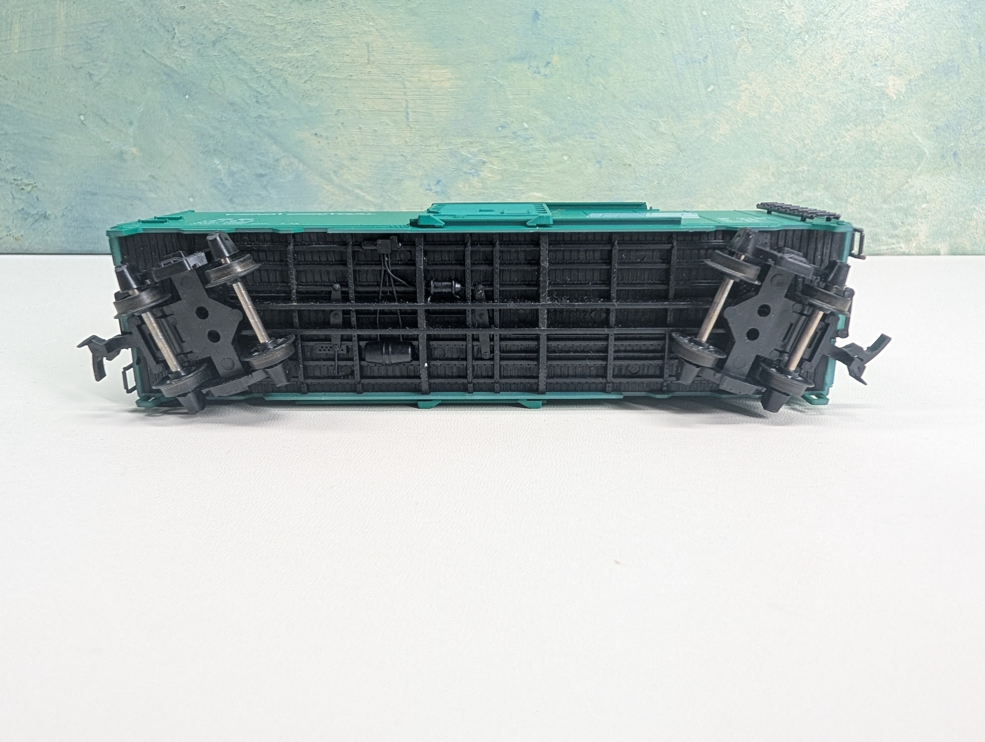 USED ROCO HO Scale 40' Box Car Penn Central PC #167012