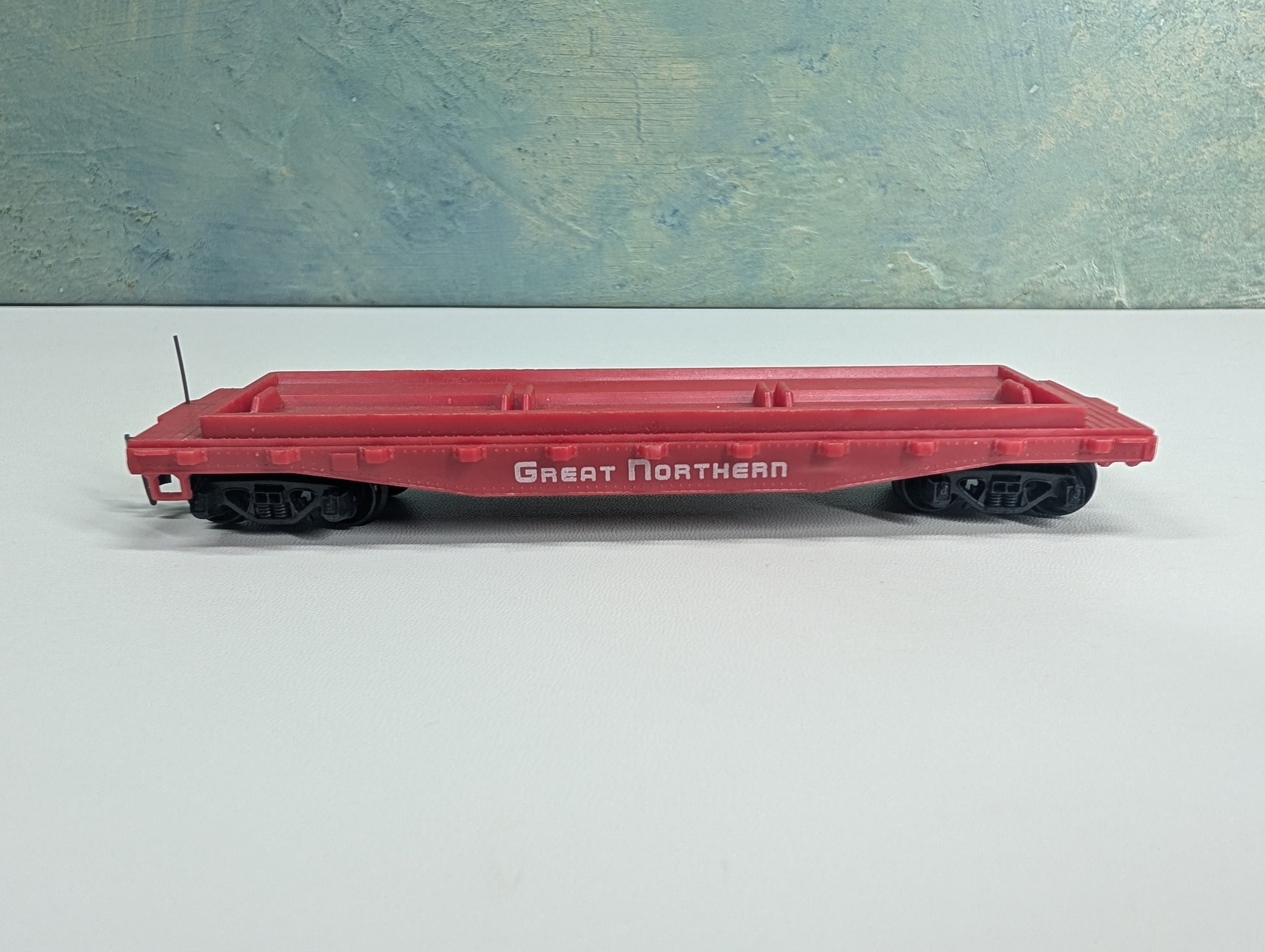 USED Tyco HO Scale 40' Flat Car Great Northern
