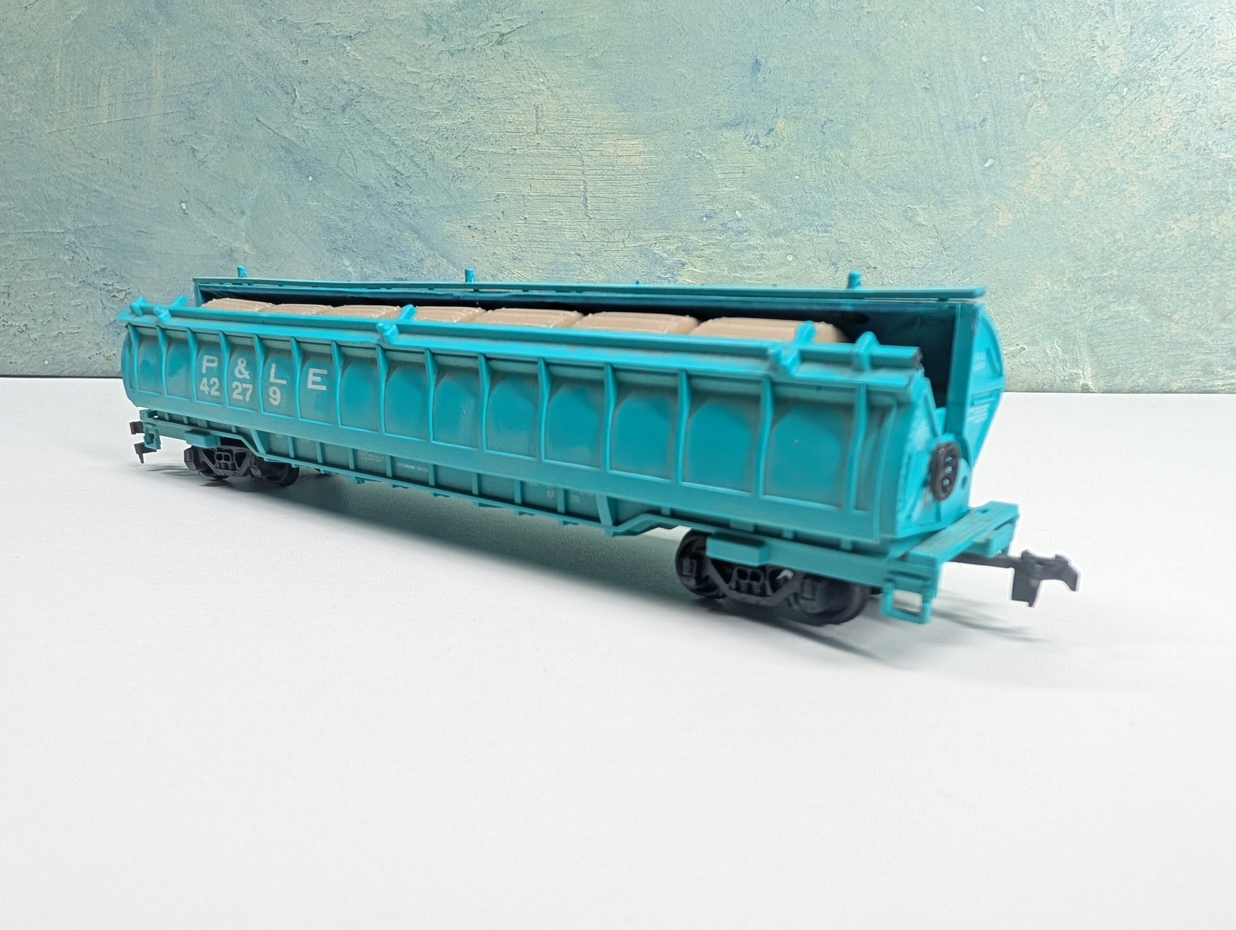 USED Lionel HO Scale Coil Carrier Car Pittsburgh & Lake Erie Railroad P&LE #42279