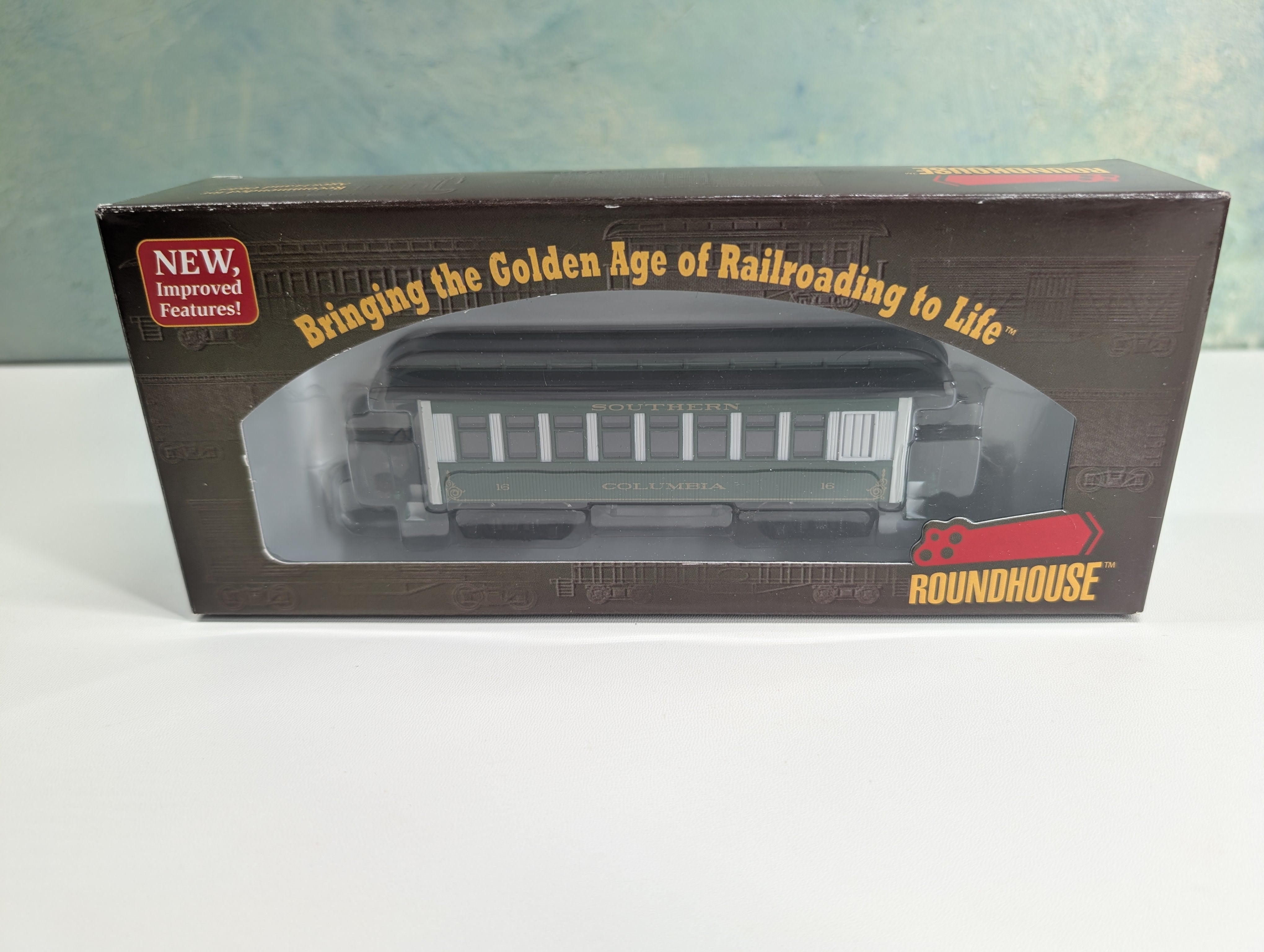 USED Roundhouse 84285 HO Scale Overton Coach Passenger Car Southern Columbia #16