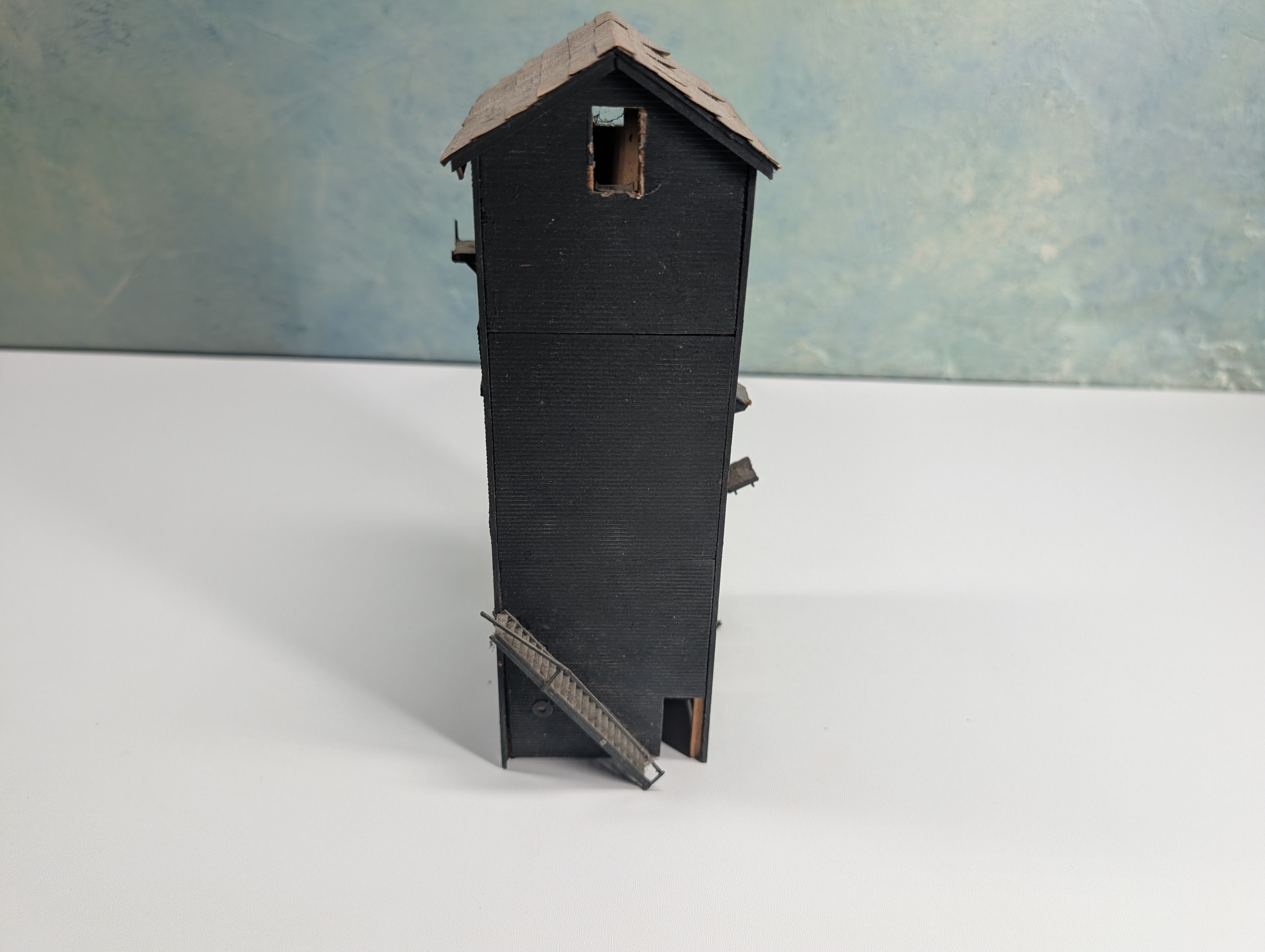 USED HO Scale Scratch Built Coaling Station