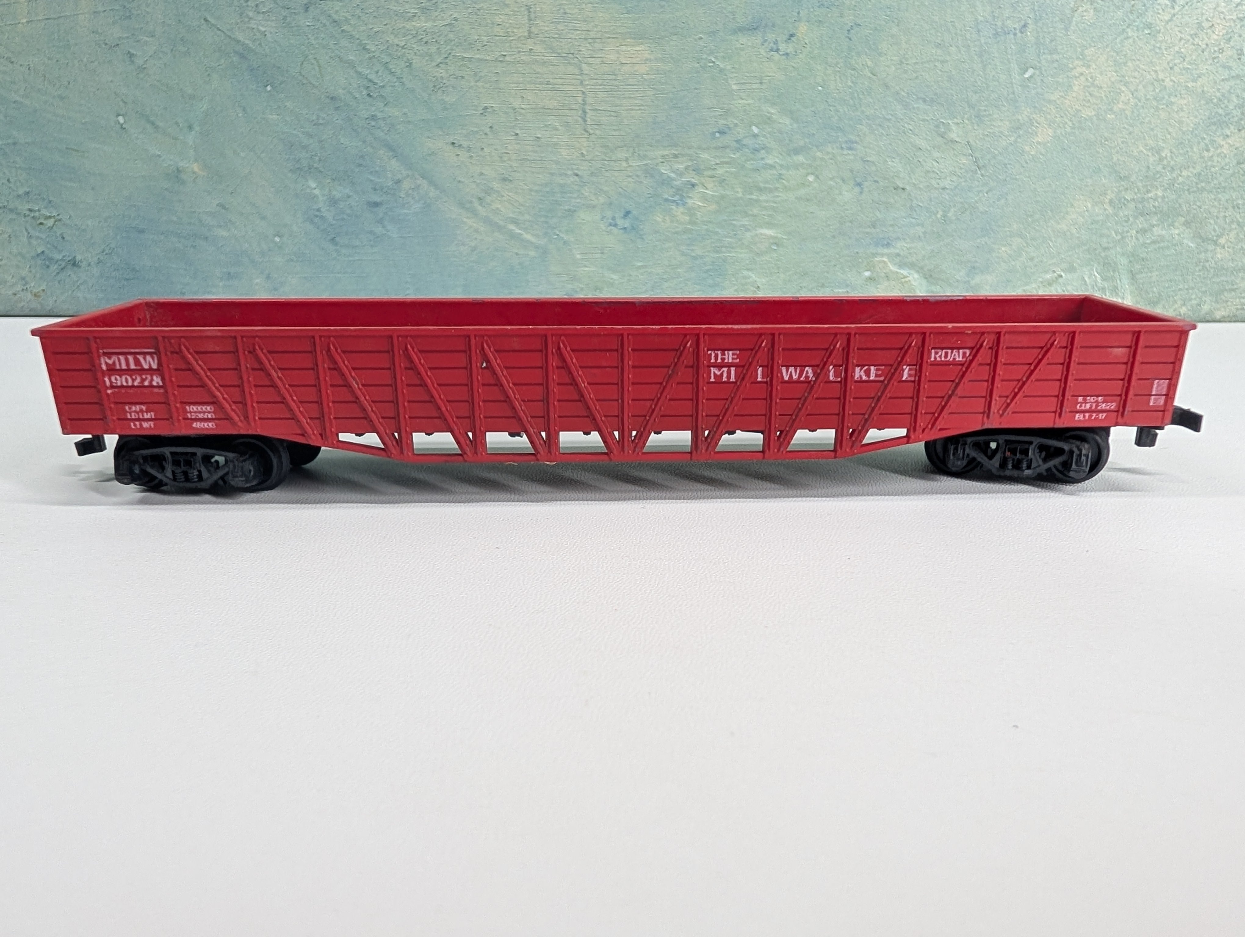 USED ROCO HO Scale 50' OB Gondola Milwaukee Road MILW #90278