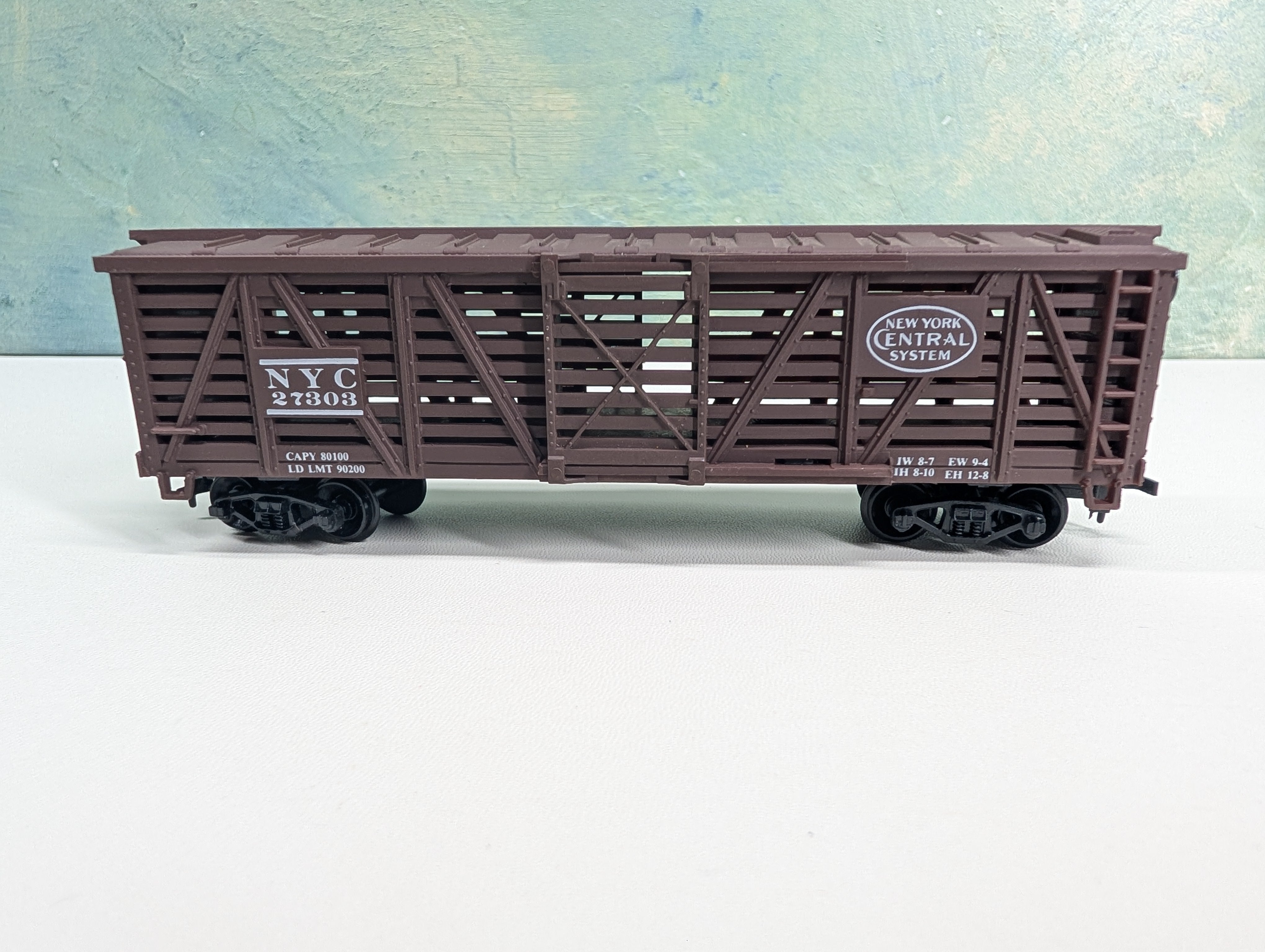 USED Life-Like HO Scale 40' Cattle Livestock Car New York Central NYC #27303