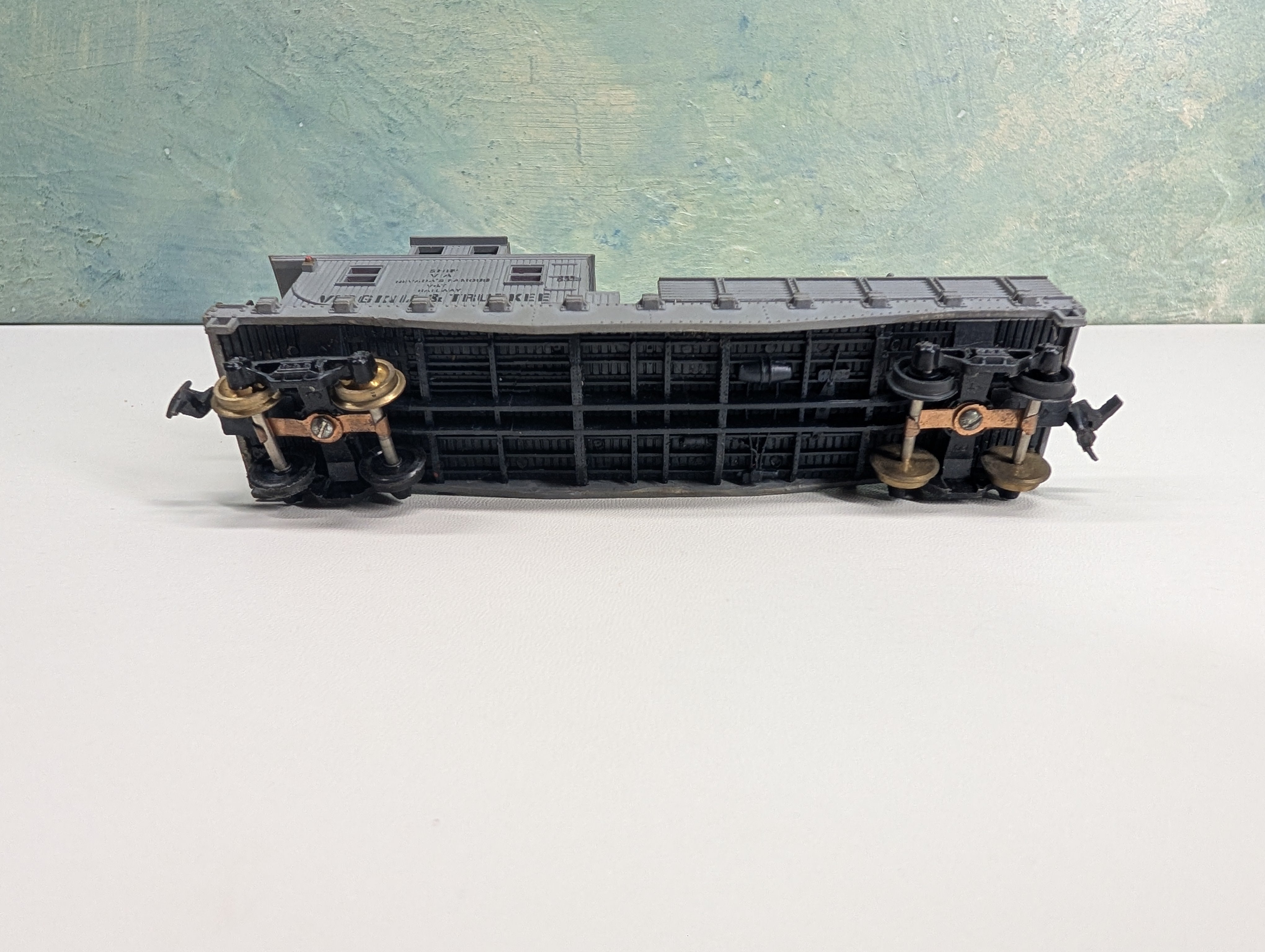 USED Life-Like HO Scale Searchlight Car Virginia and Truckee Railroad Tested!